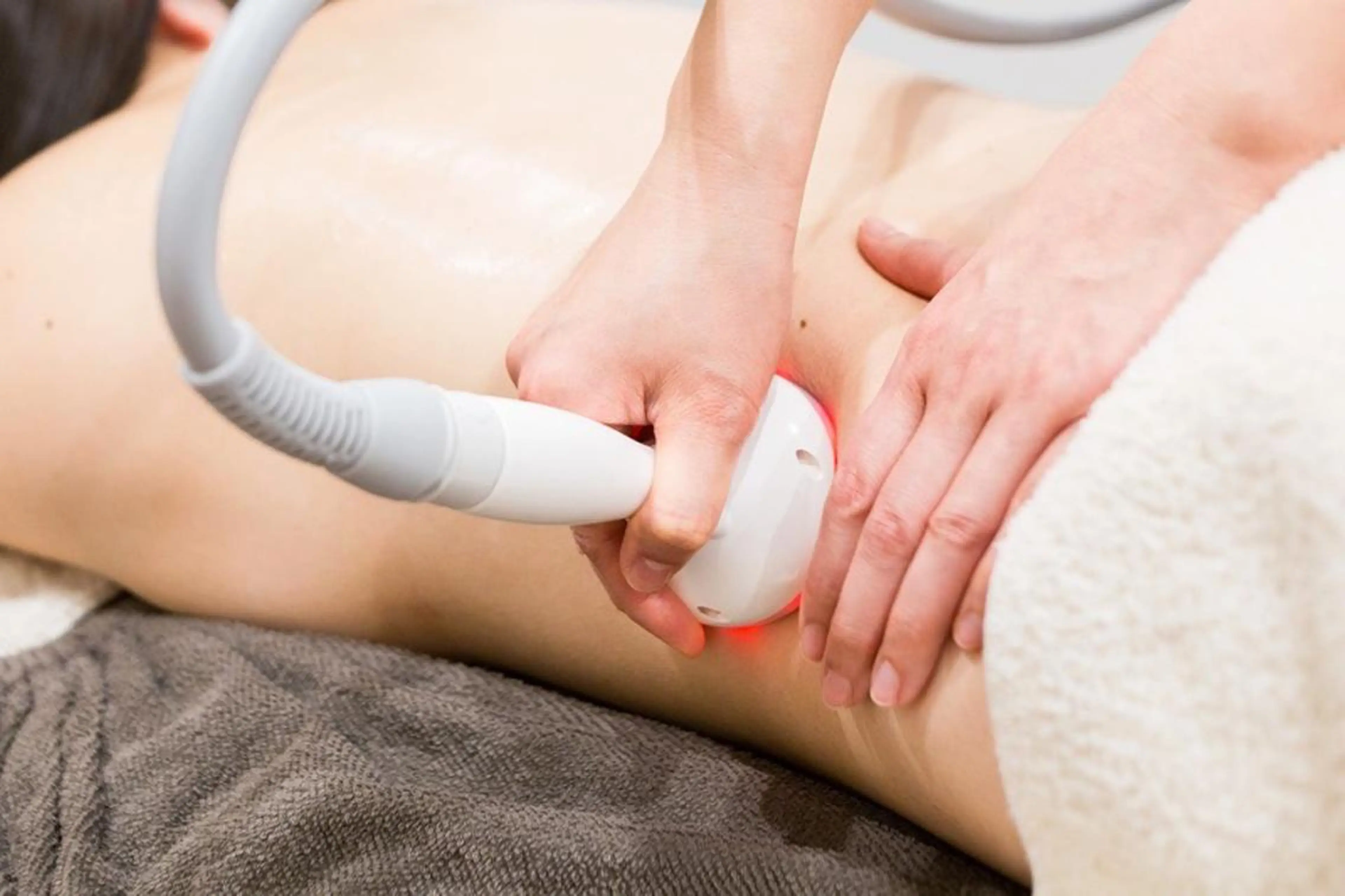 ＼1箇所集中¥2200🉐60%OFF／【最新複合痩身機で本気痩せ👙心根本的ケア🩺】効率よく美ボディ 20分💪🔥の写真