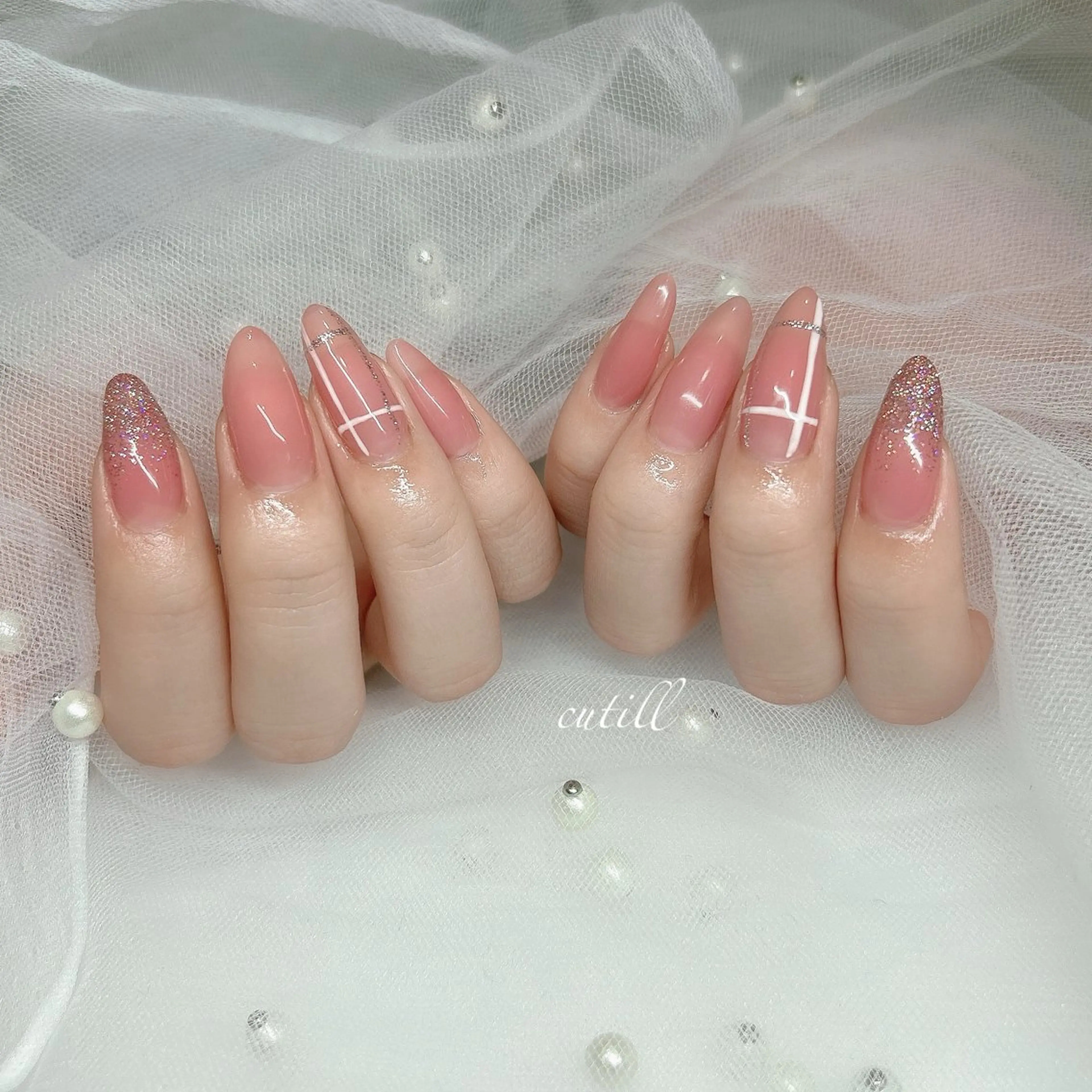 ミディアム Erina Sのネイルデザイン