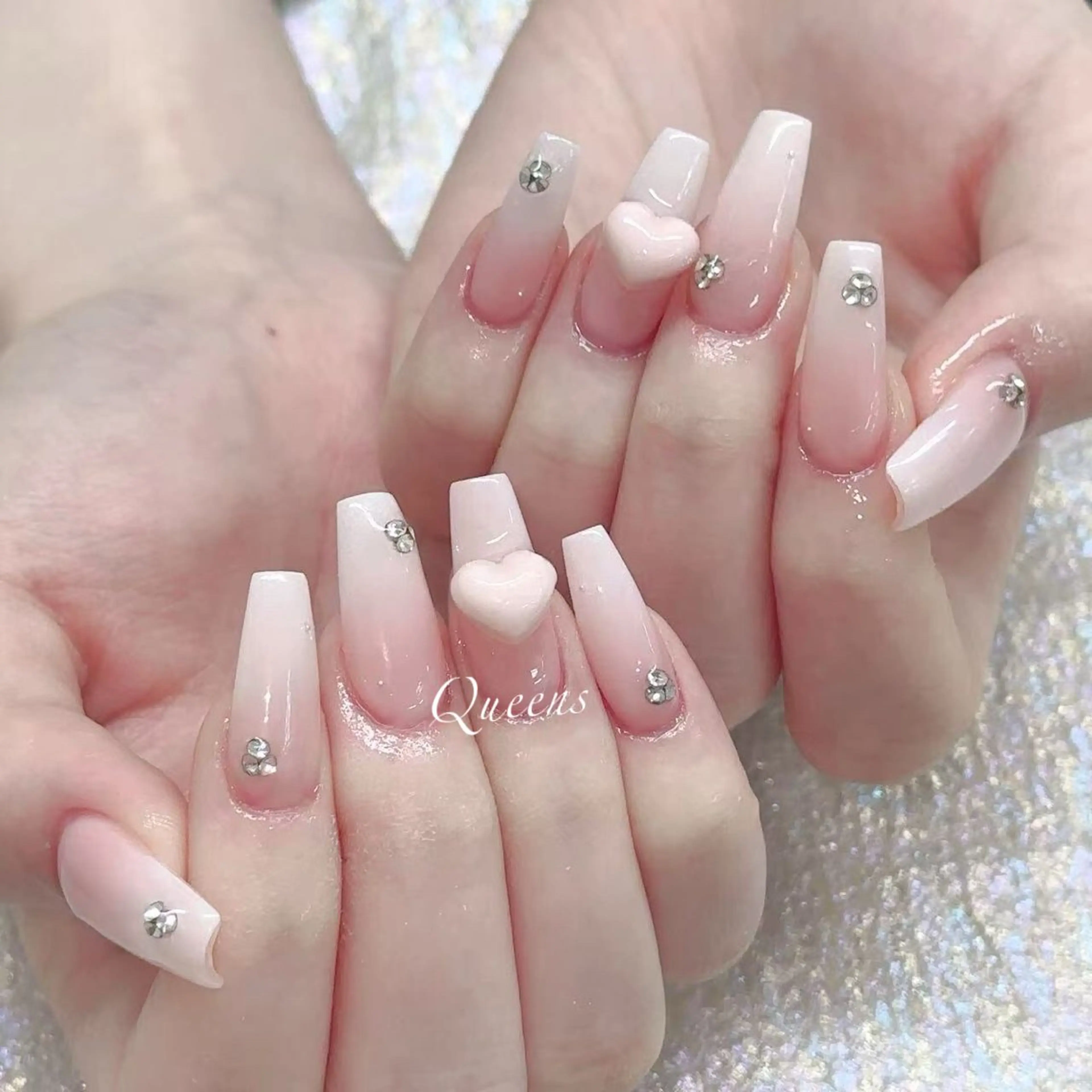 ネイル ハンドネイル Queens ゲンのネイルデザイン