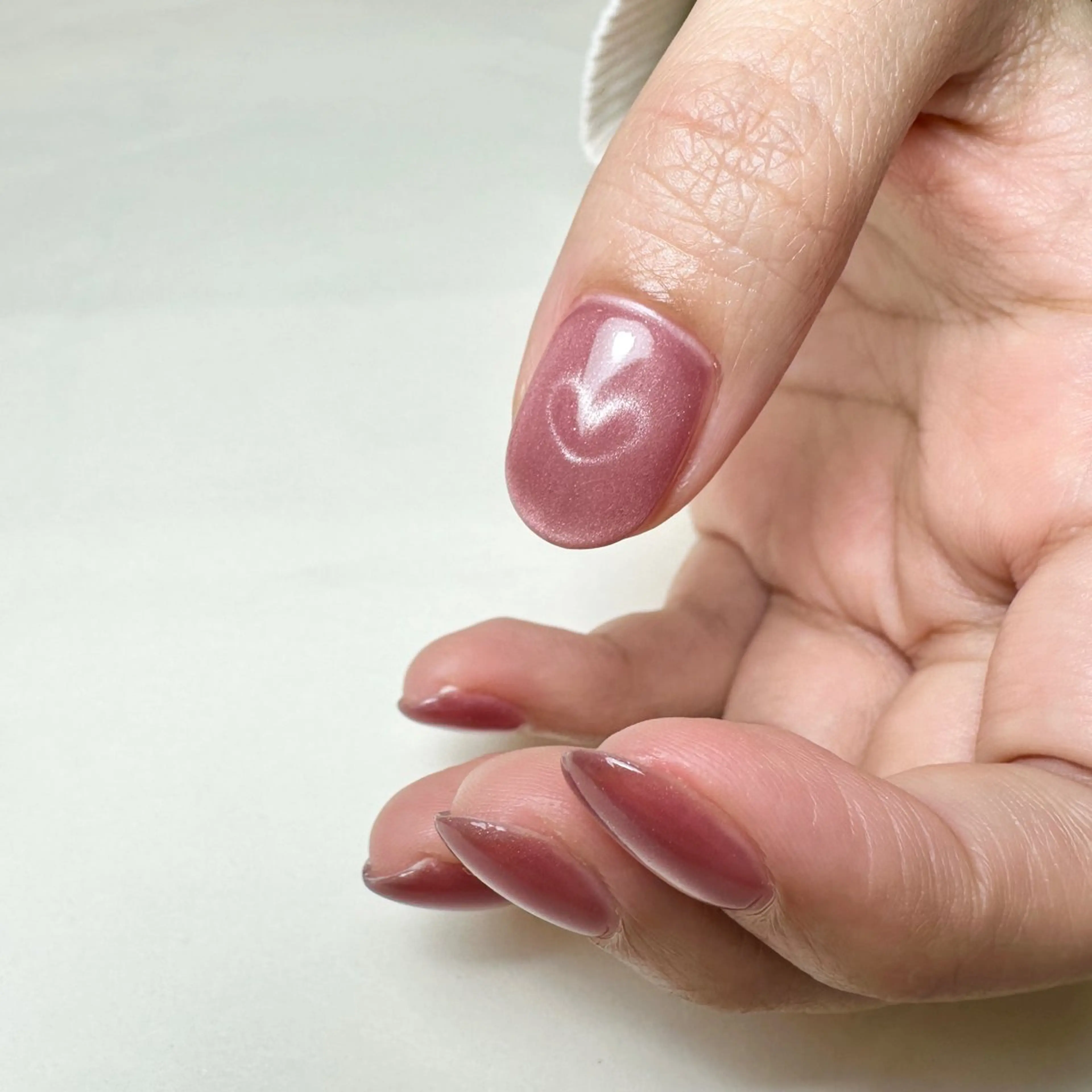 ネイル salon mowa所属・mowa 🌿‬ kanaのネイルデザイン