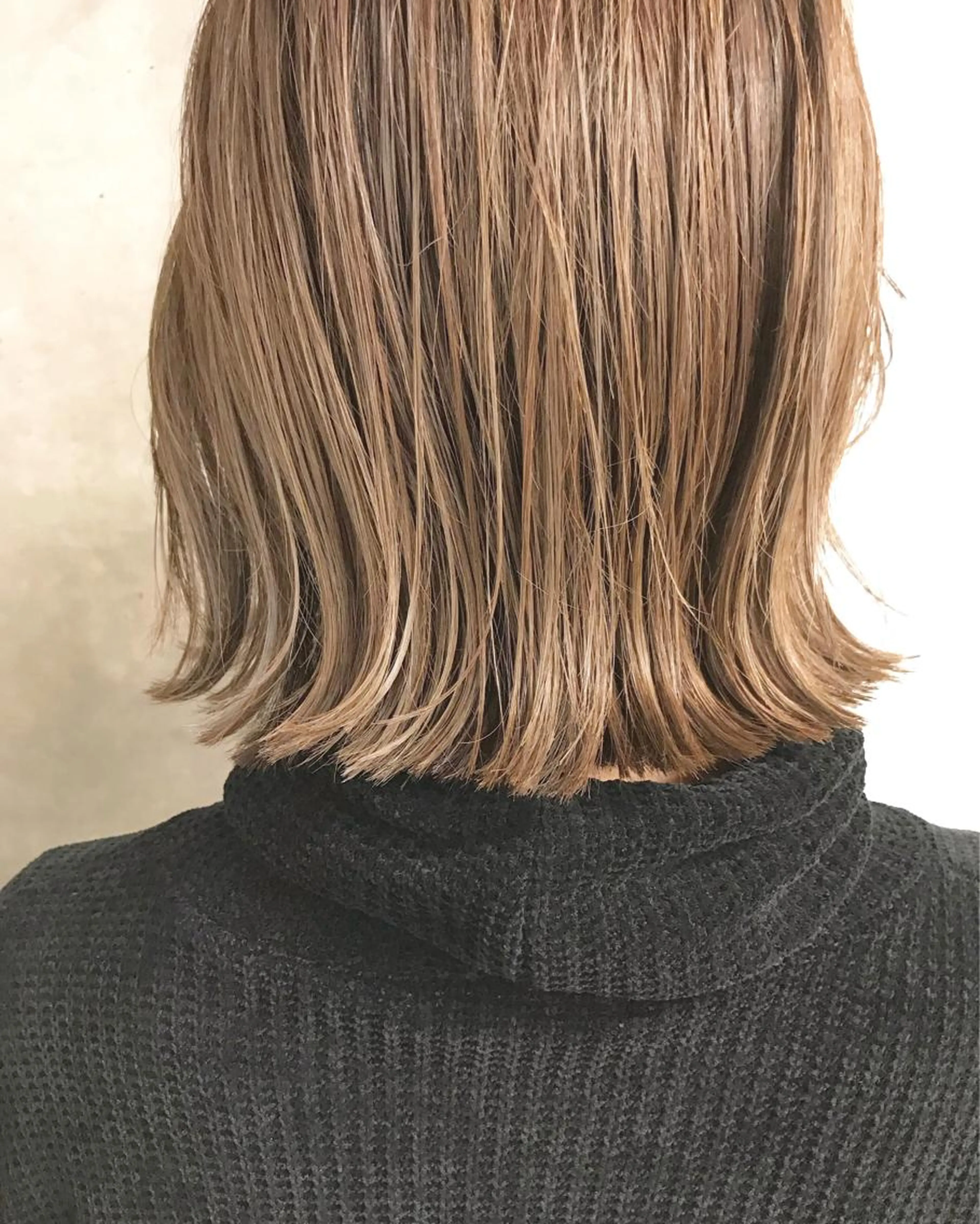 💫リピーター様限定20%OFF💫カット付き！ブリーチメンテナンス　ハイトーンボブ　ハイトーンショートの写真