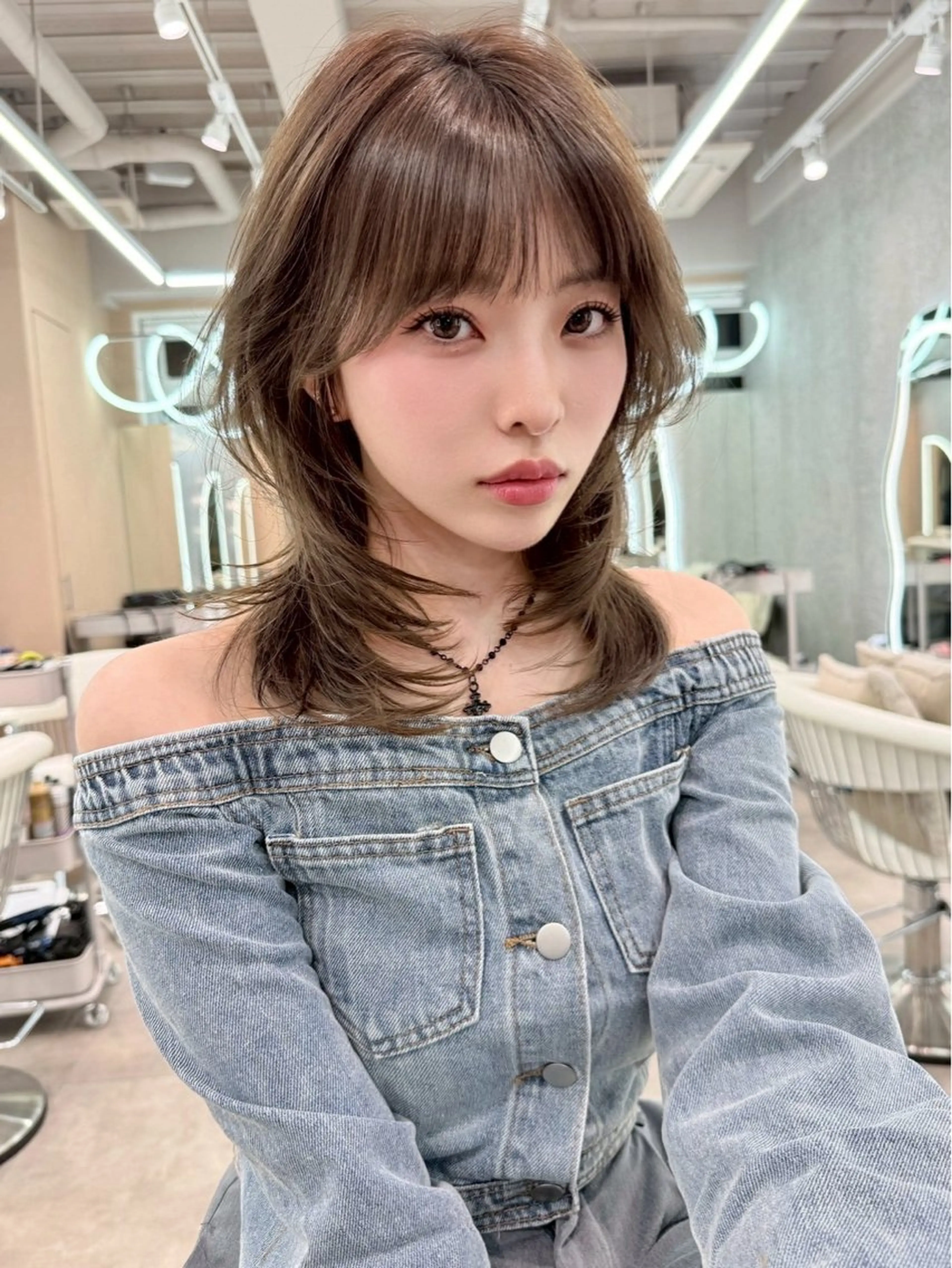 セミロング カラー ヘアアレンジ くびれヘア 韓国風ヘア レイヤーカット ウルフカット カット ヘアカラー トリートメント ヘアセット 大宮‎🩵縮毛矯正 髪質改善 佐藤 和のヘアスタイル