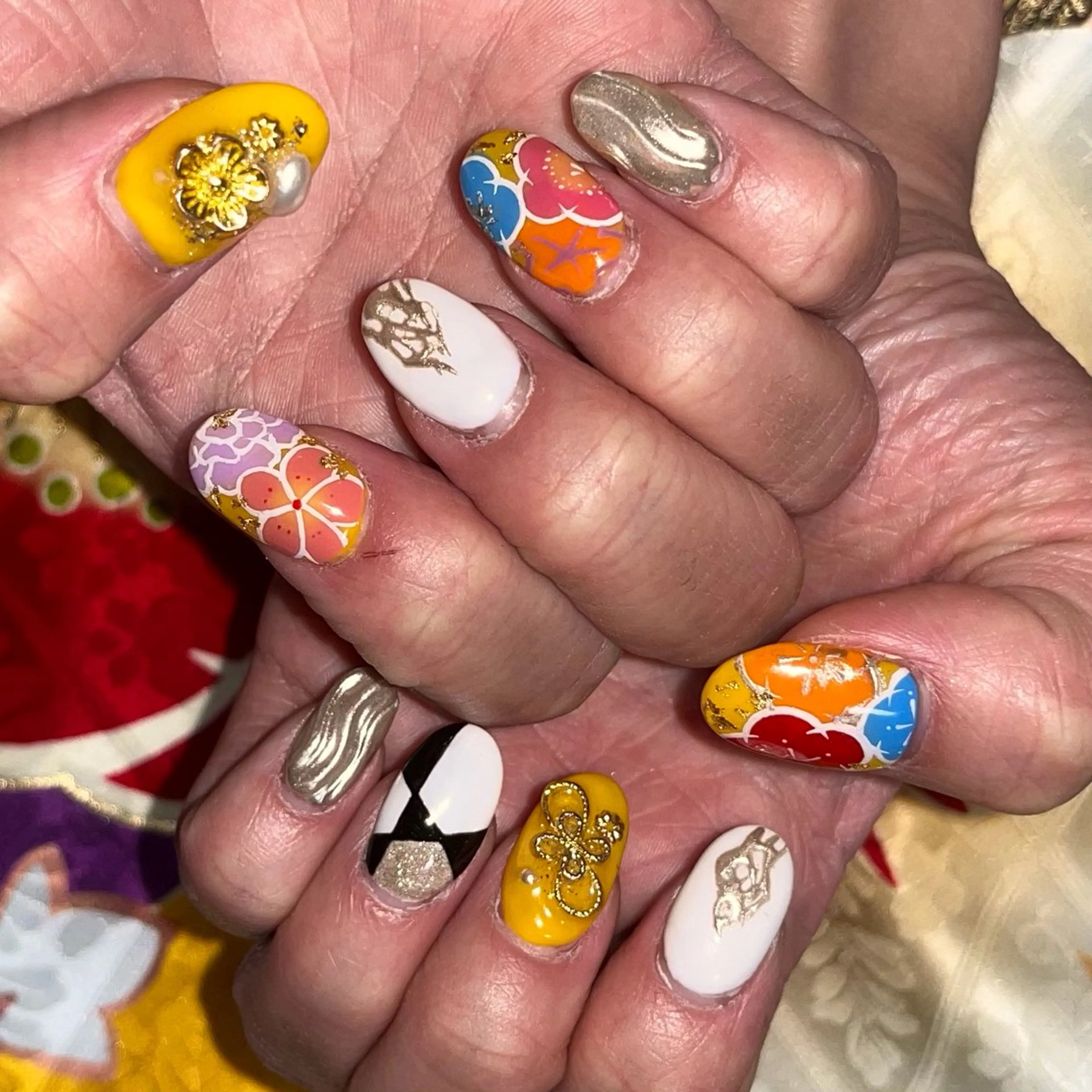 ネイル ハンドネイル ハンドケア オタク美容師🛍/ 酸性ストレート/艶髪のヘアスタイル