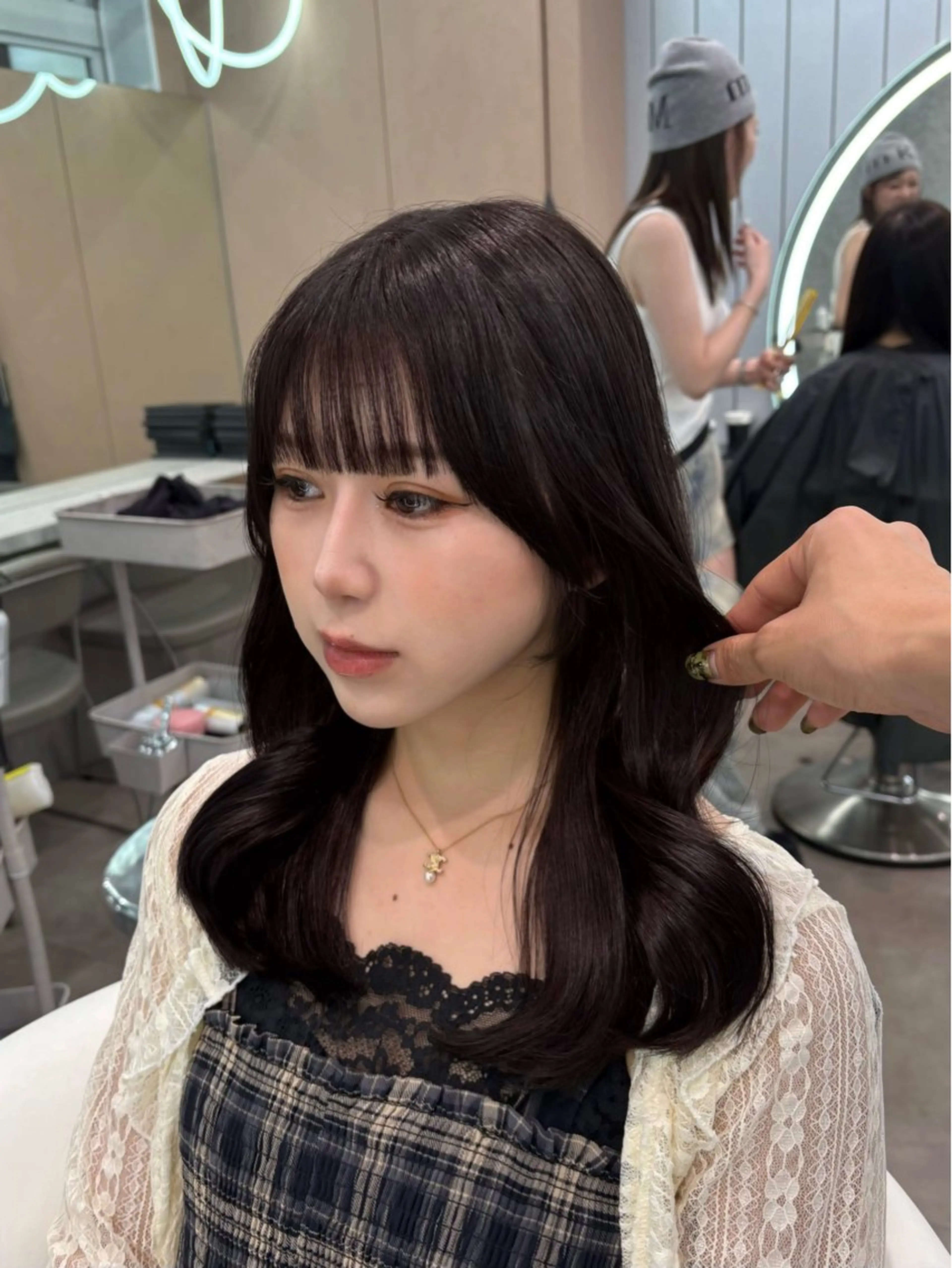 ロング ヘアアレンジ アッシュ ボブ くびれヘア 顔まわりレイヤー 顔周りカット カット トリートメント ヘアセット 大宮‎🩵縮毛矯正 髪質改善 佐藤 和のヘアスタイル
