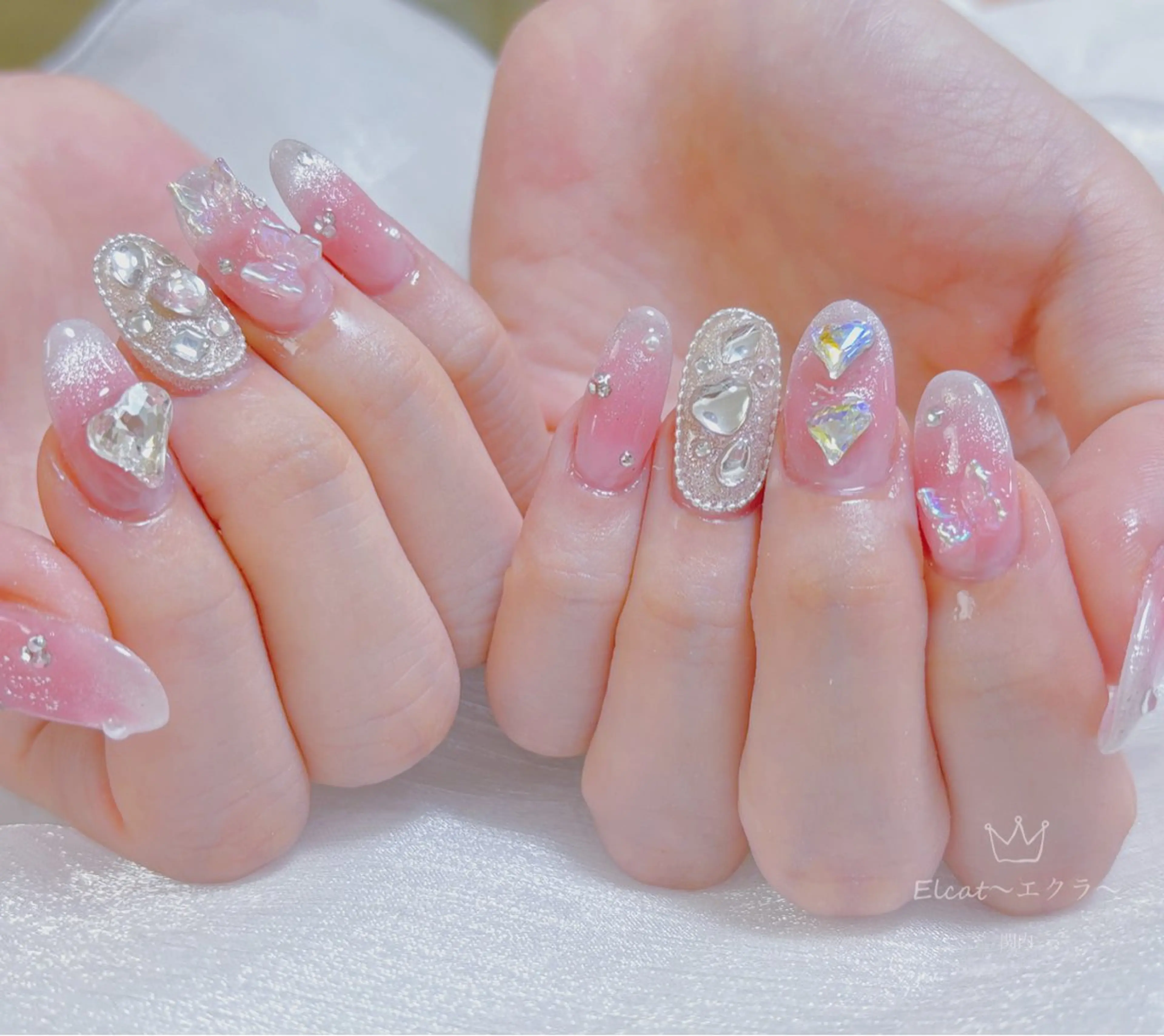 ネイル ネイルサロンエクラ 🫧Shizukaのネイルデザイン