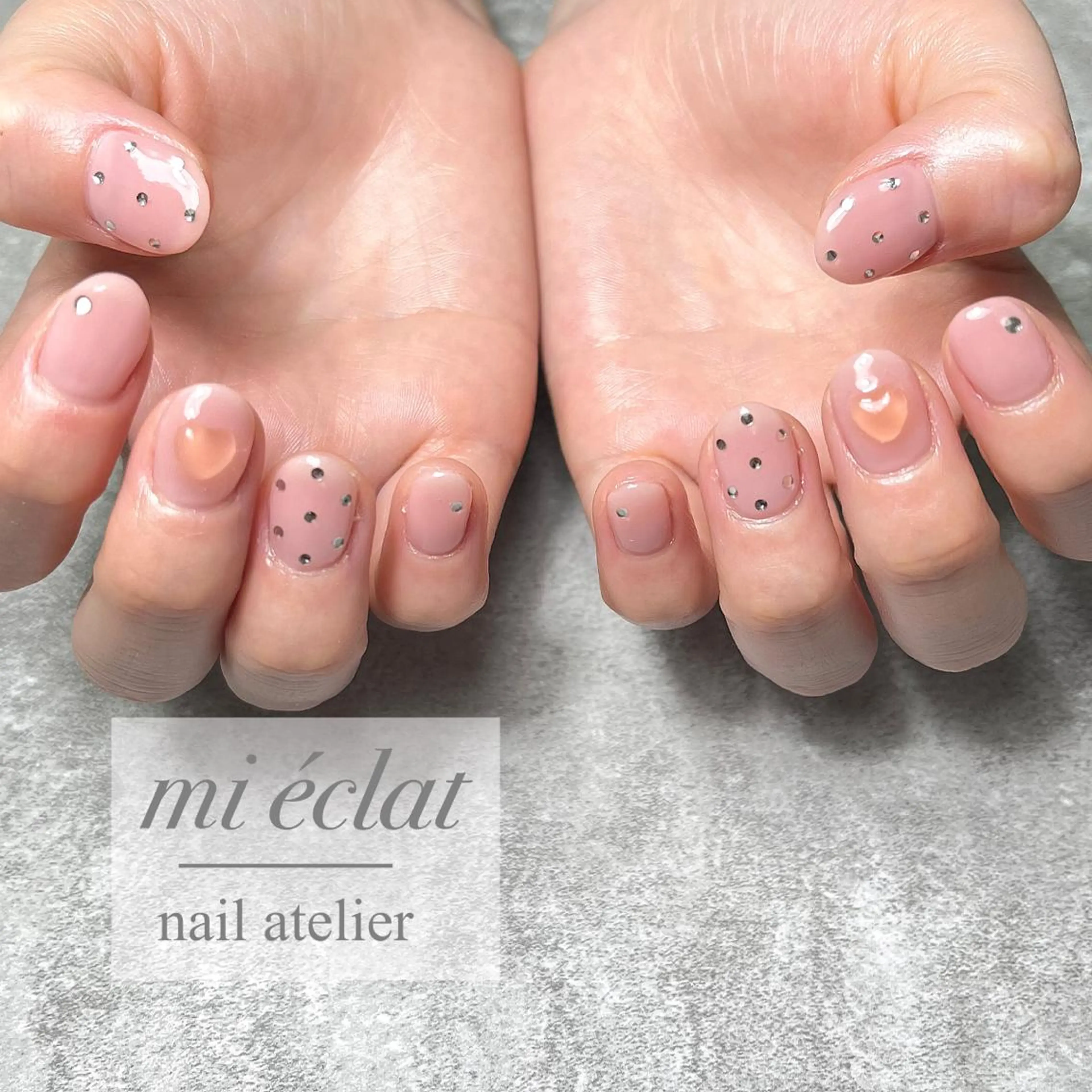 ネイル ブラウン チークネイル フラワーネイル ジェルネイル 韓国ネイル mi éclat ミ　エクラのネイルデザイン