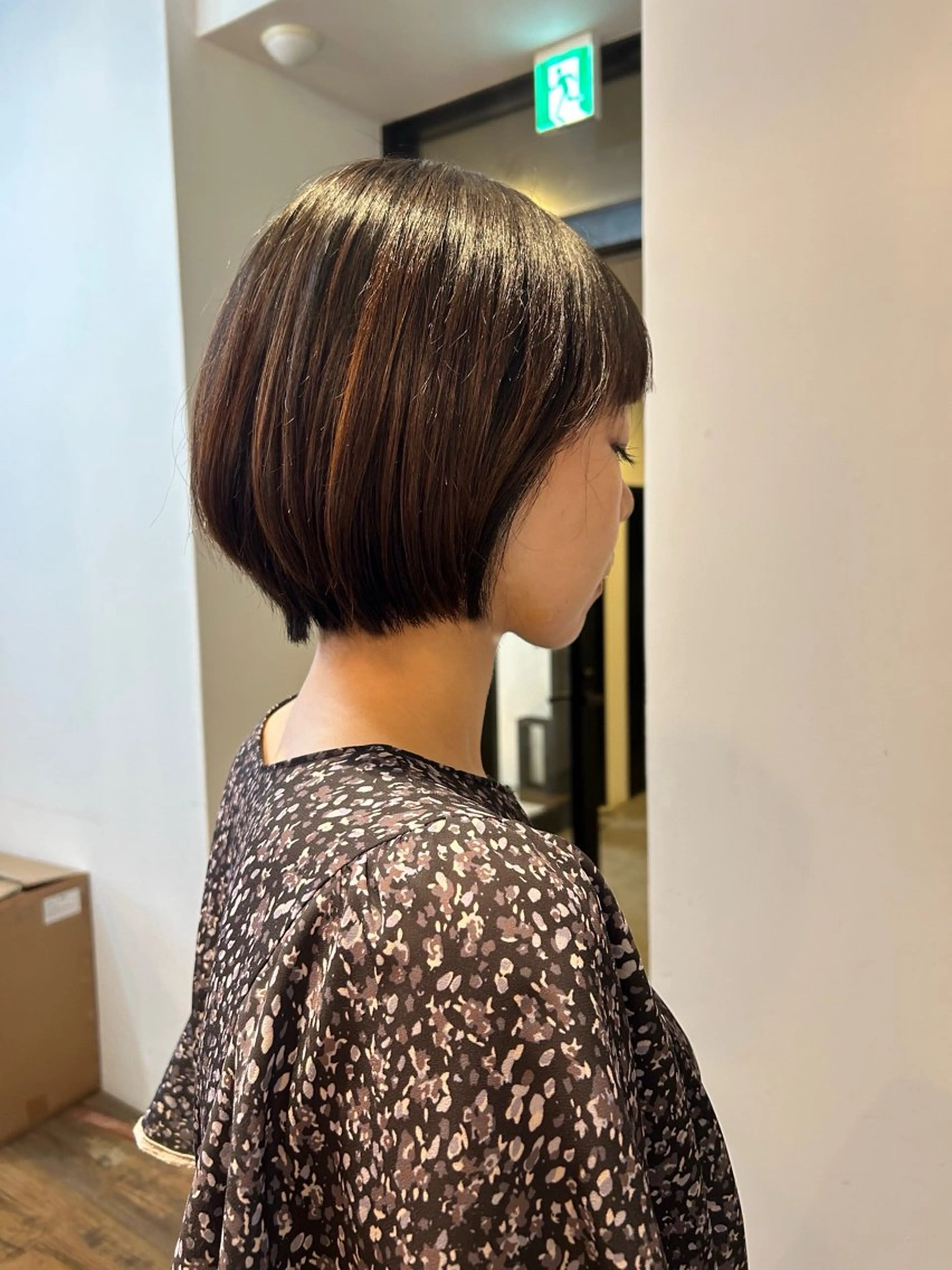 ショート nacoハイトーン ベージュ🎀のヘアスタイル