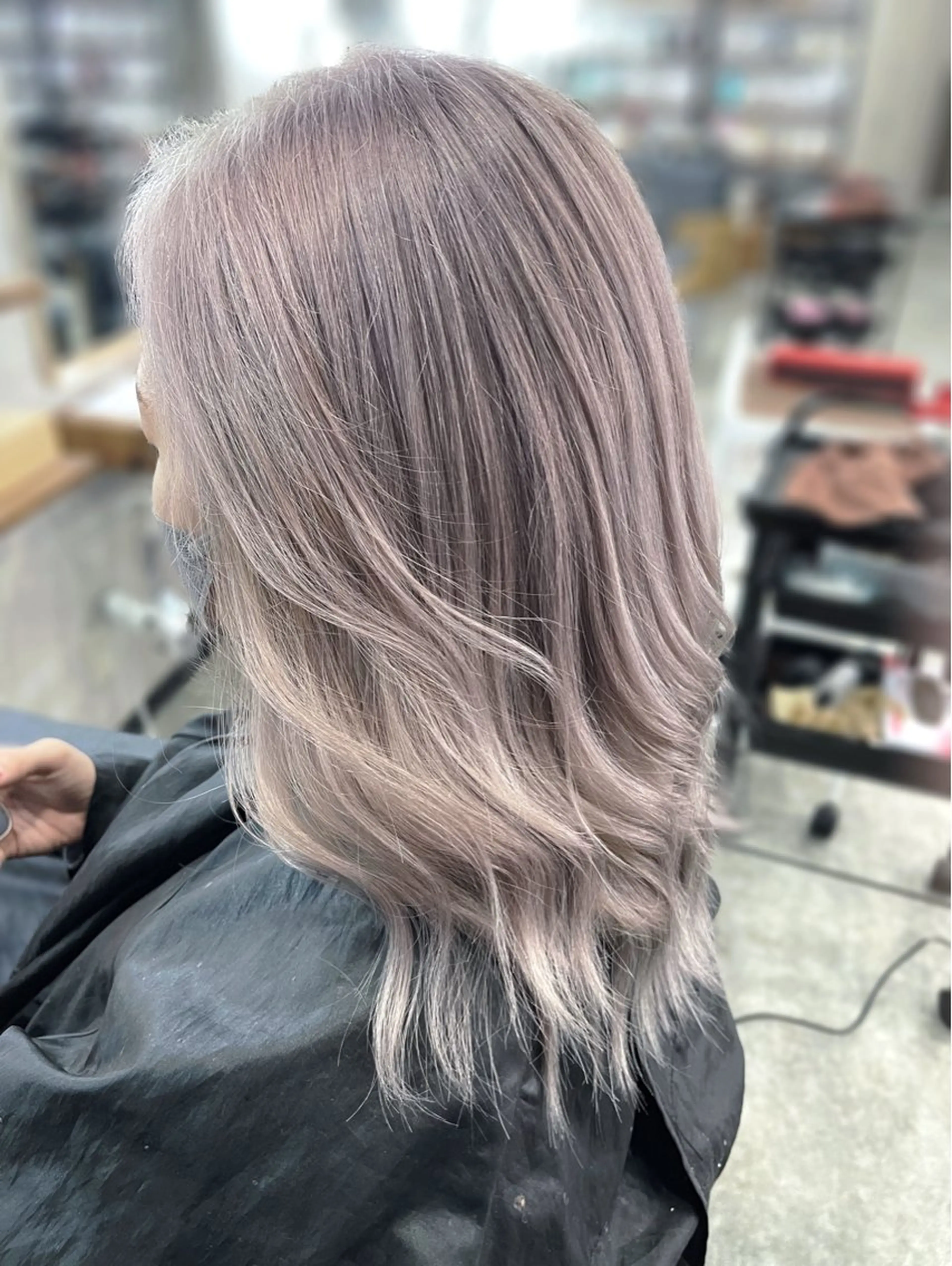 ミディアム カラー 🫧あ お🫧 心斎橋のヘアスタイル