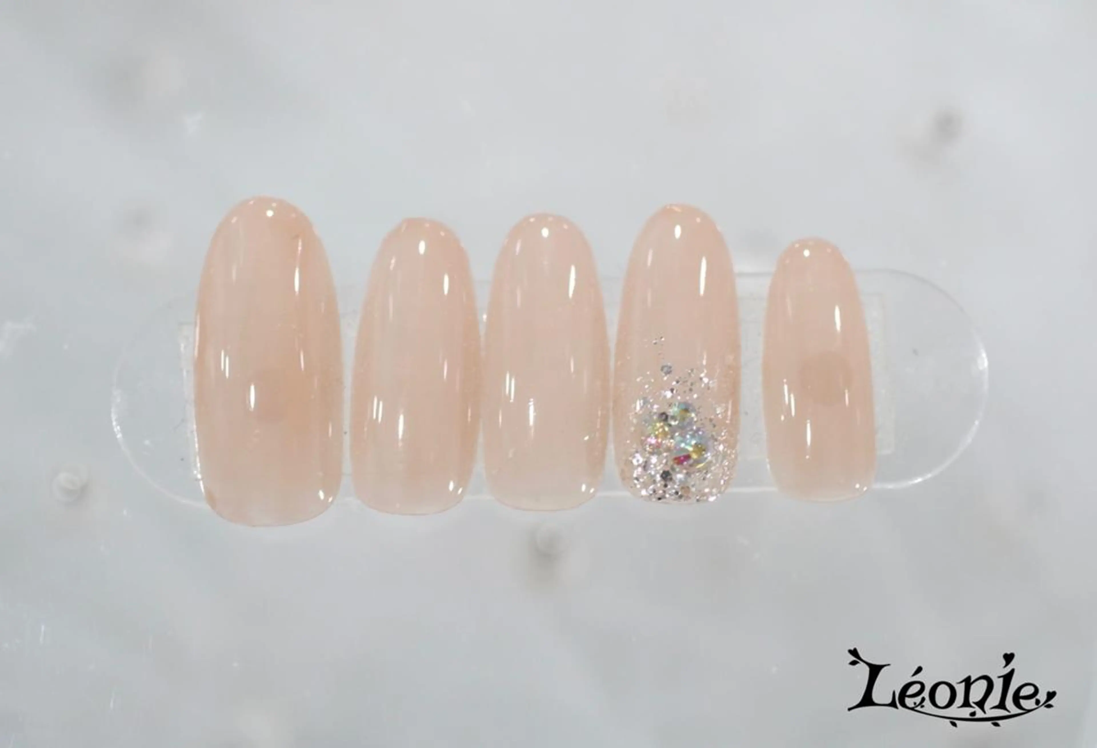 ネイル ハンドネイル Leonie Ayami.mのネイルデザイン