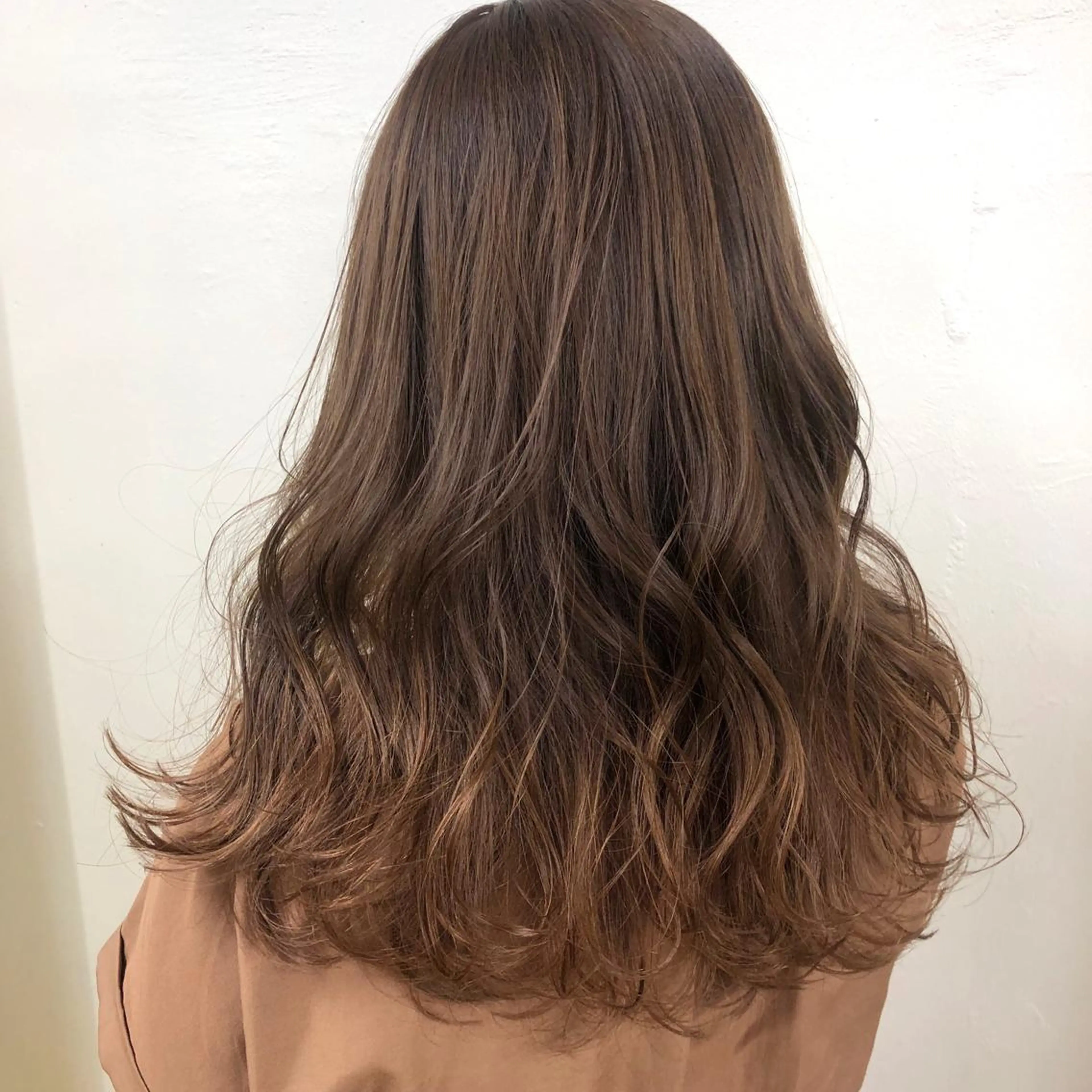 ミディアム カラー ヘアアレンジ GO TODAY SHAiRE SALON 原宿verno店所属・完全💗マンツーマン marinのヘアスタイル