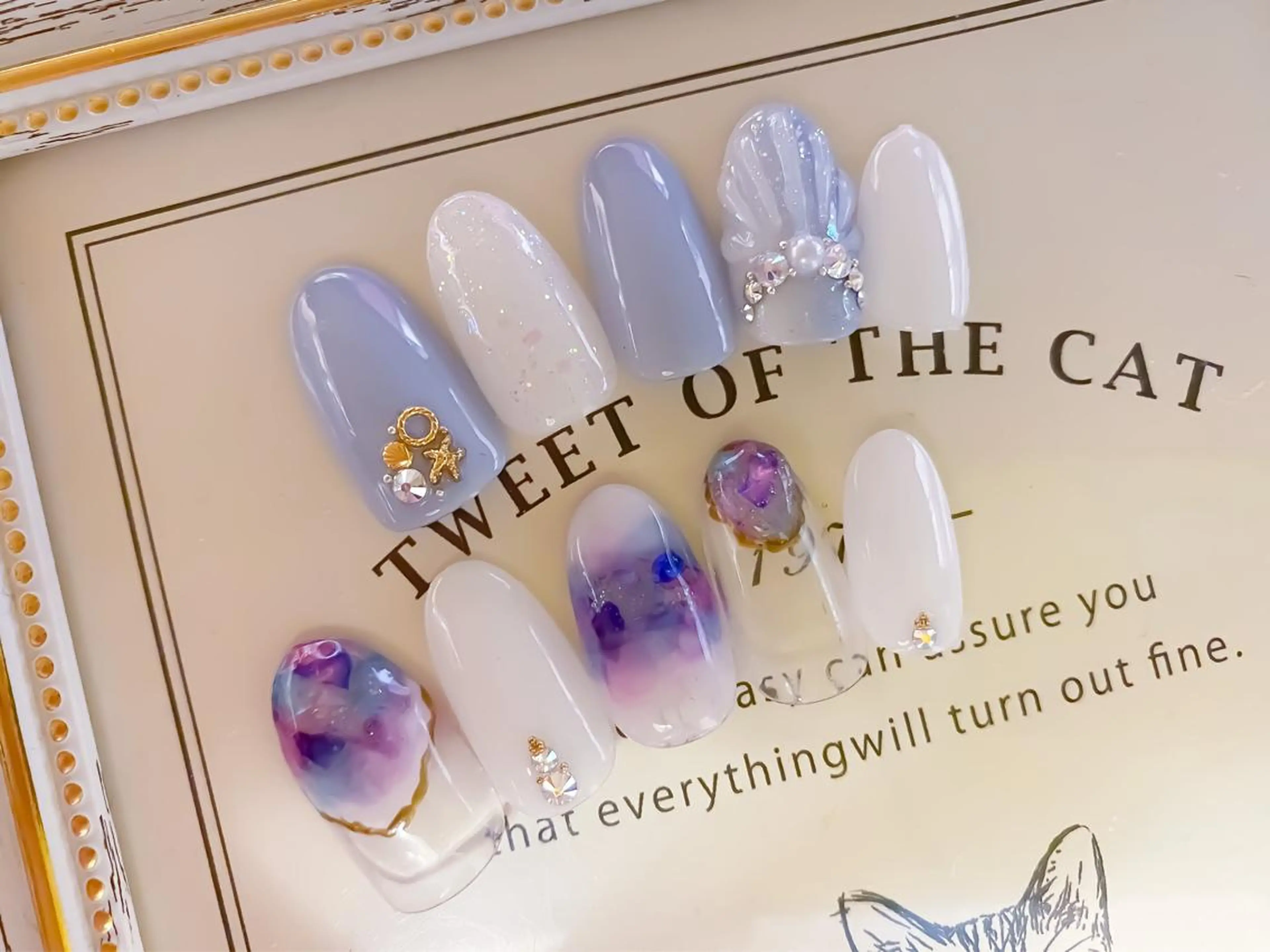 ネイル f'bloom  L’ecrinのネイルデザイン