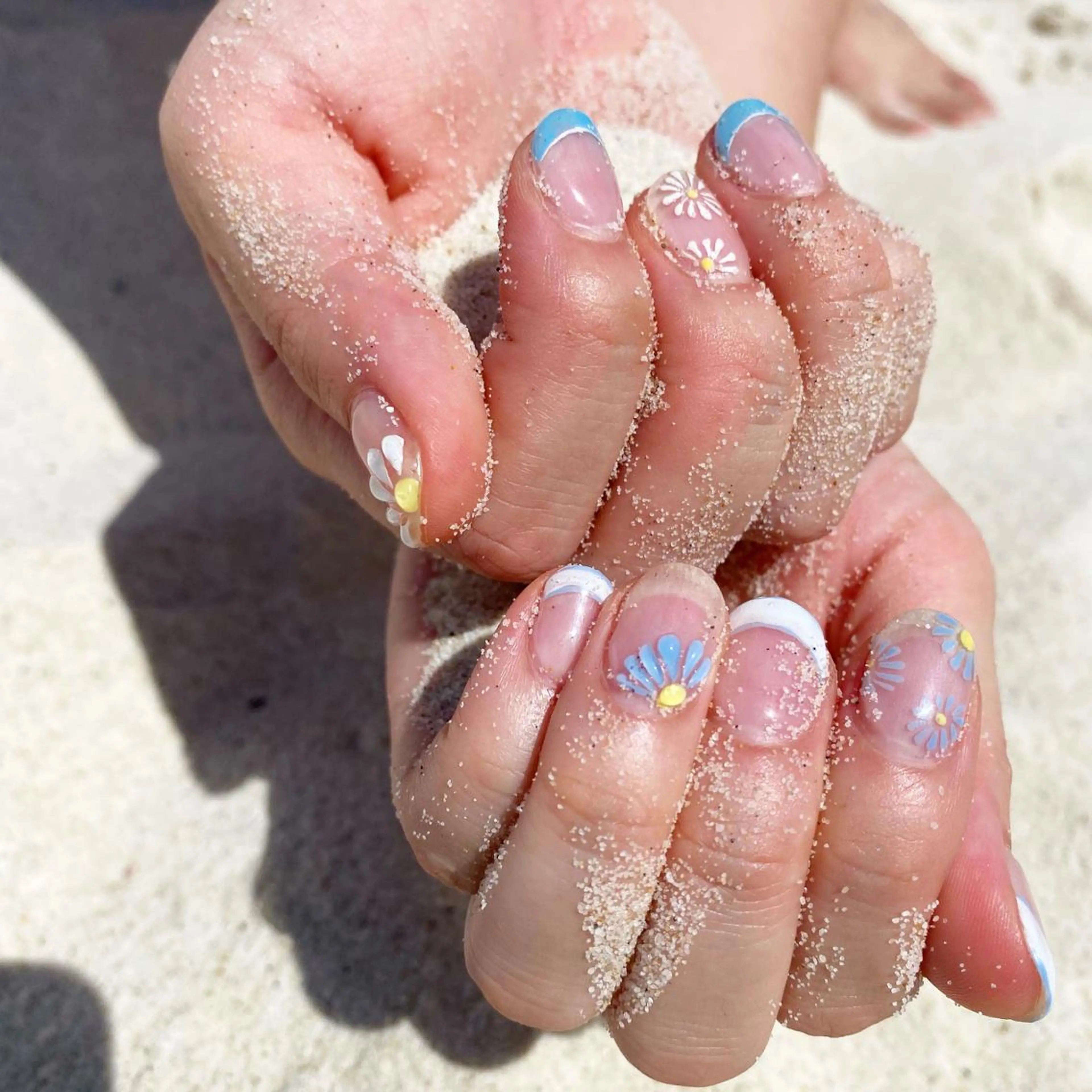 ネイル Laki nailのネイルデザイン