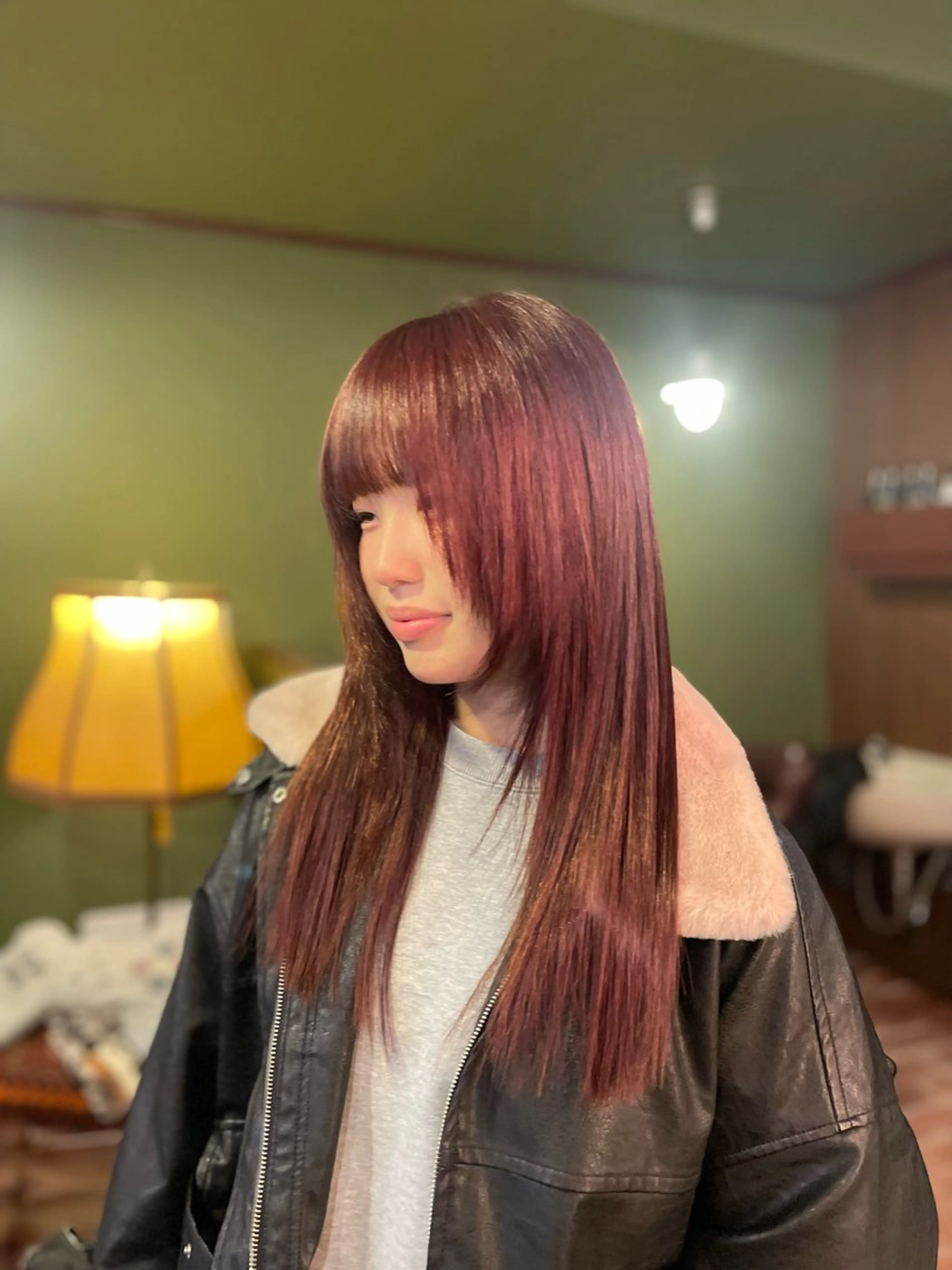 ロング カラー カット ヘアカラー トリートメント PATH-hair. storeのヘアスタイル