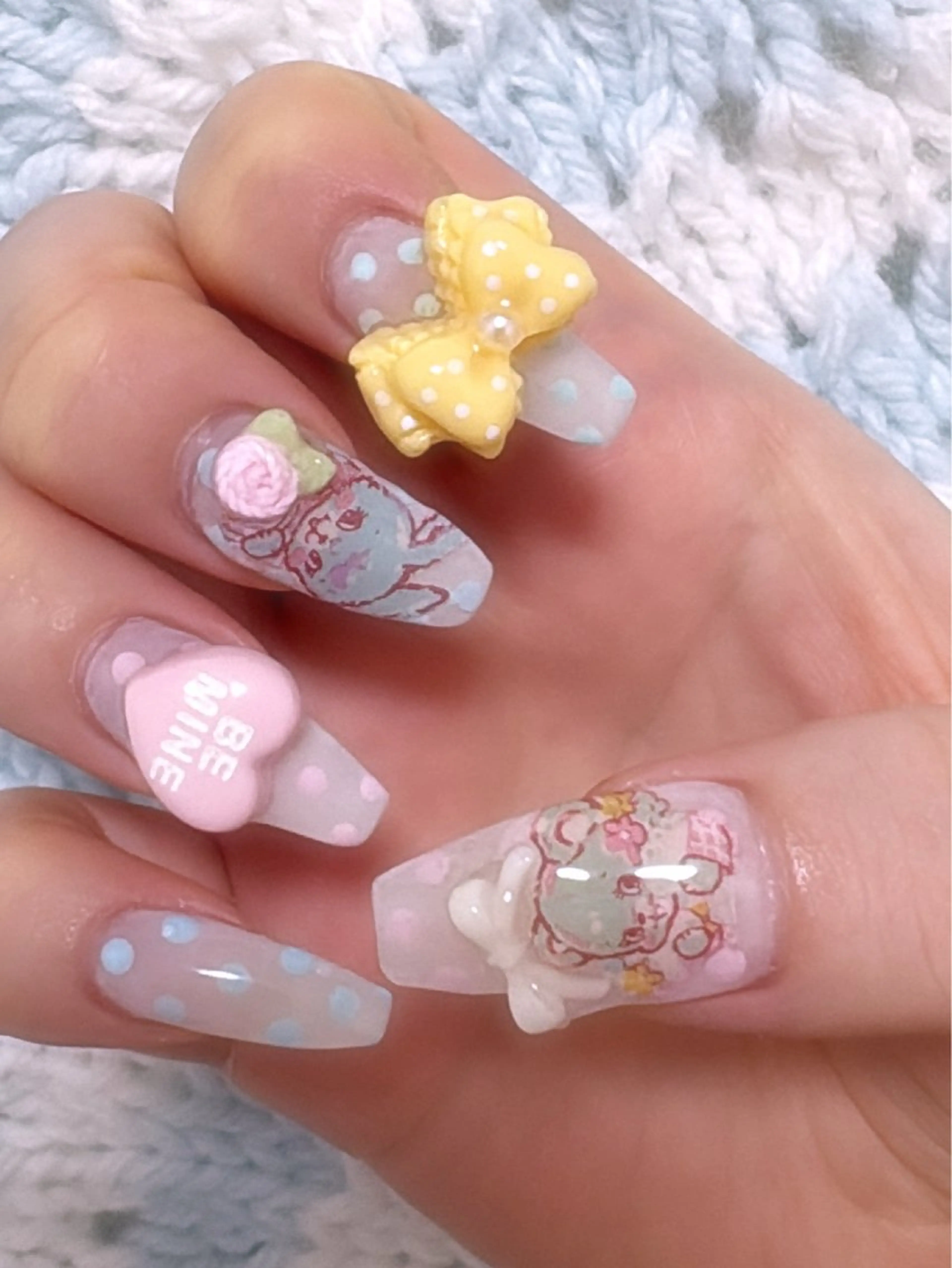 ネイル Lino'b所属・Lino'b@ Airiのネイルデザイン