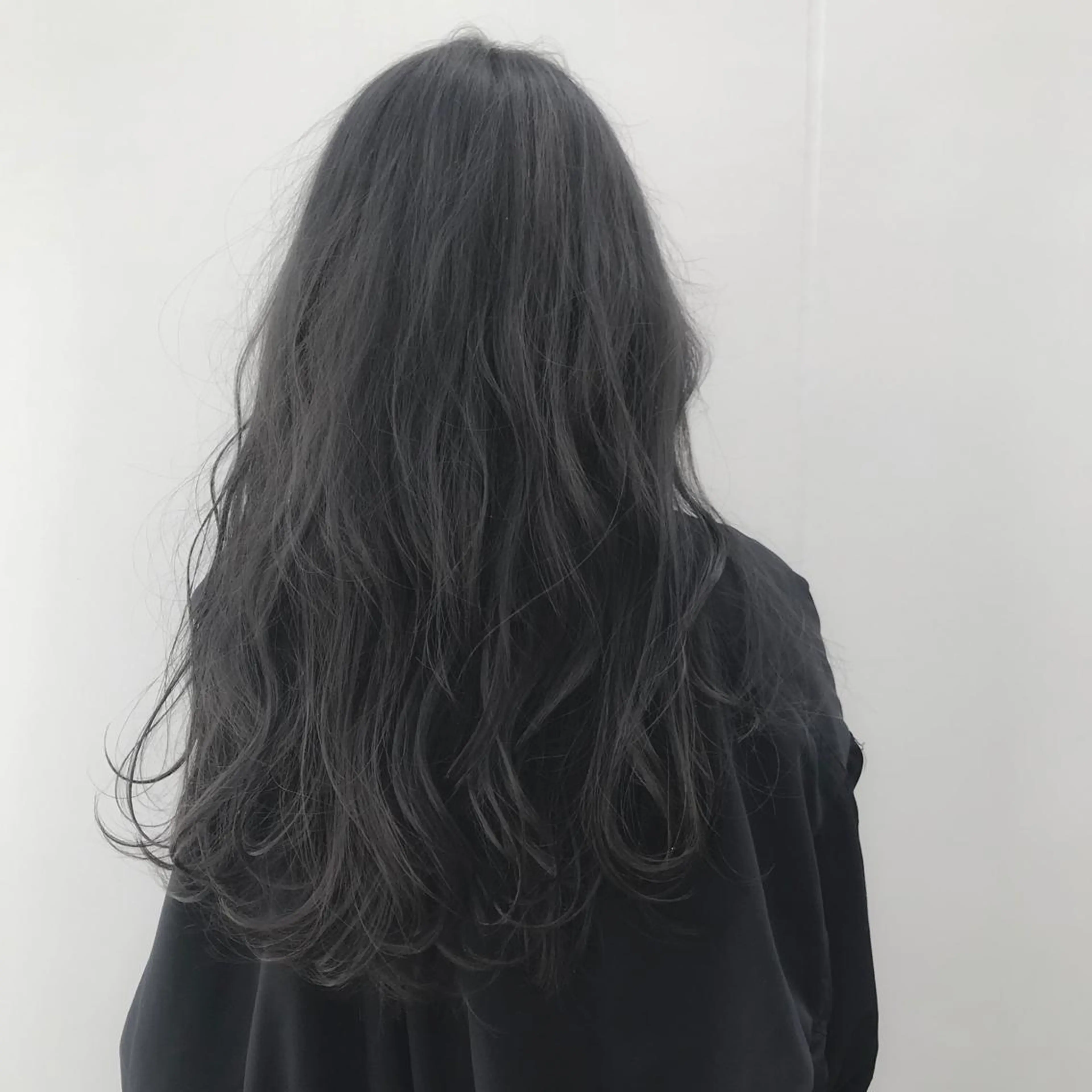 ロング カラー 透明感カラー グレージュ PEAKS　渋谷店所属・髪質改善🌟 TAKERUのヘアスタイル