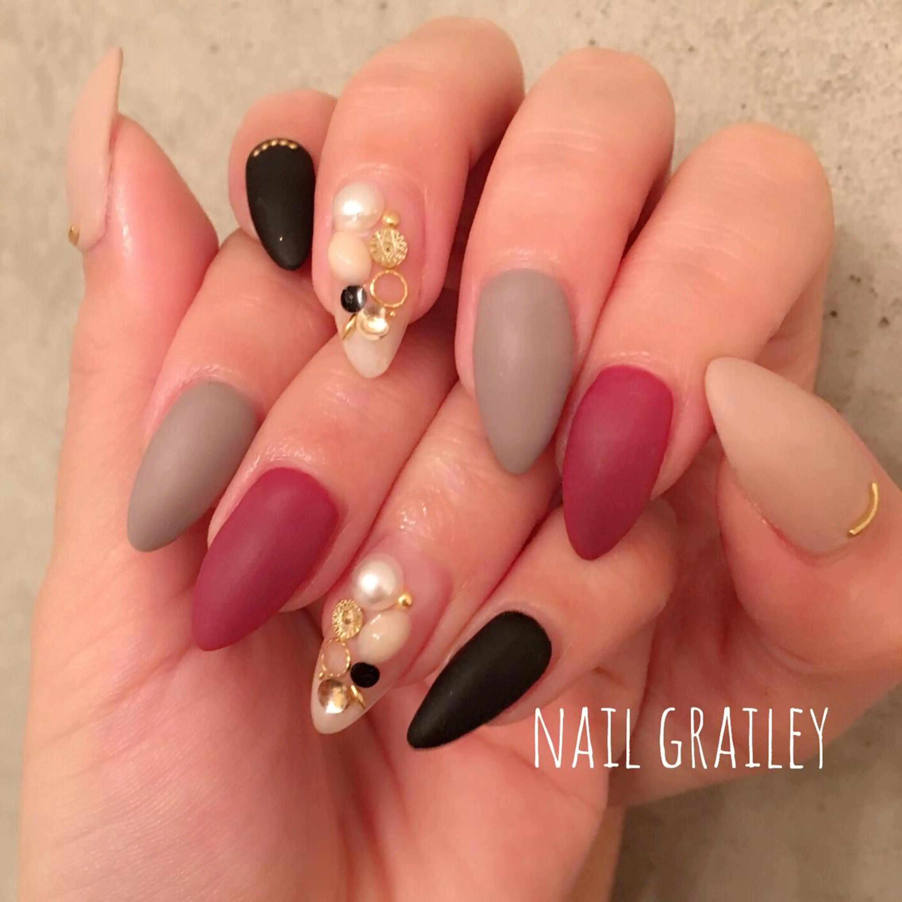 ネイル ワンカラーネイル nail makoのネイルデザイン