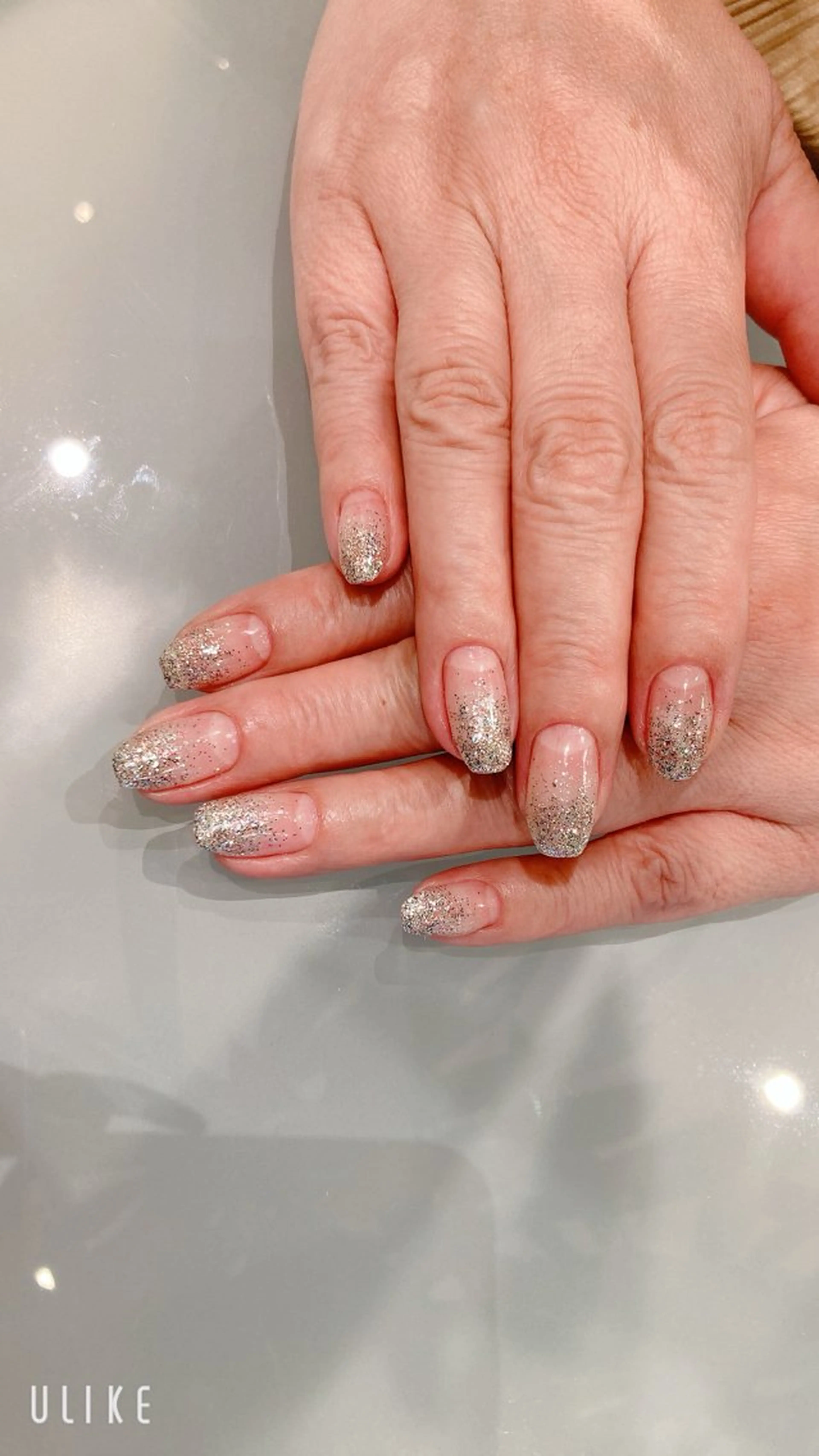 ネイル ラメ(グリッター) ラメグラデーション ハンドネイル 手島 美空のネイルデザイン