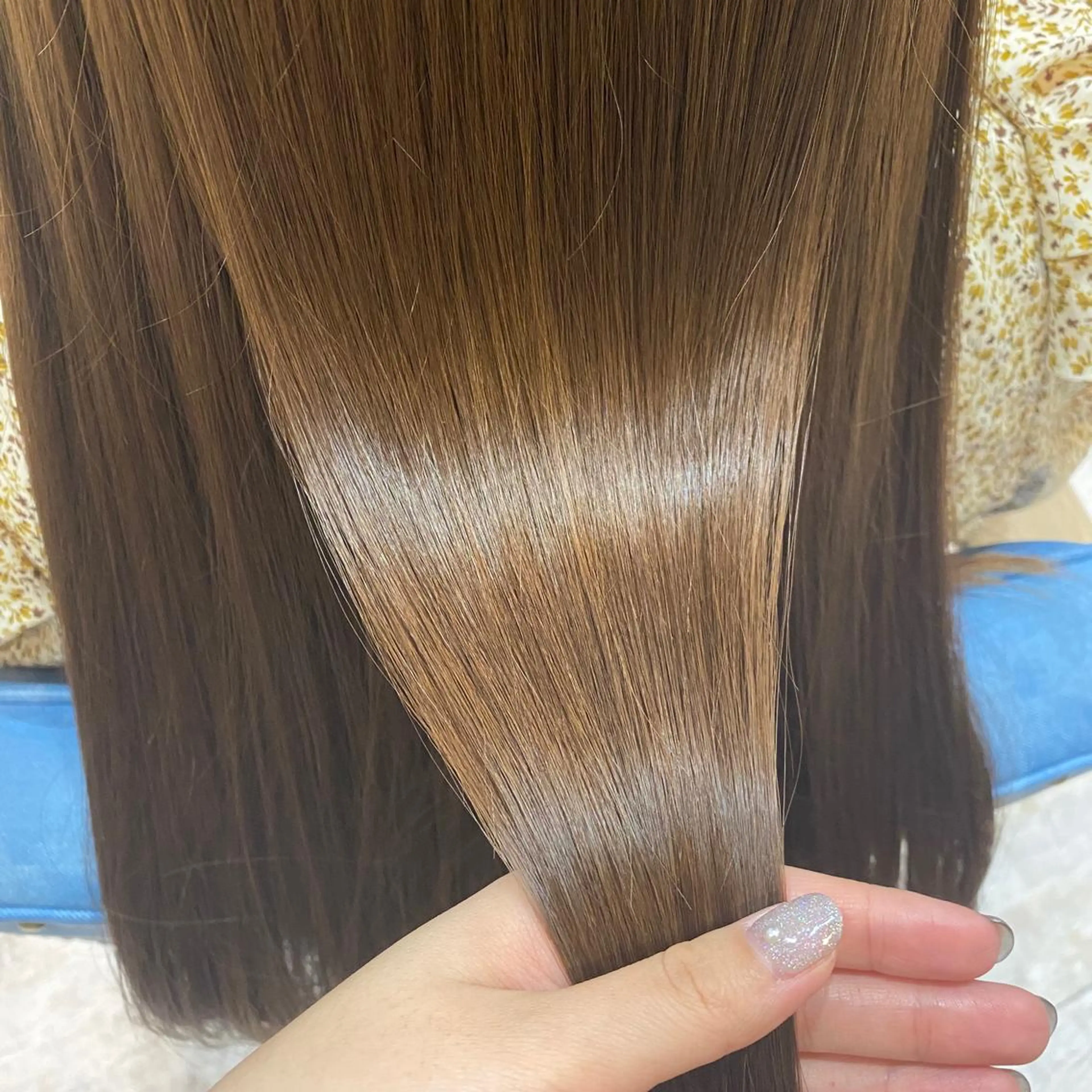 ロング カラー カット トリートメント 🫧透け感⋆艶髪💎 山口アヤカのヘアスタイル