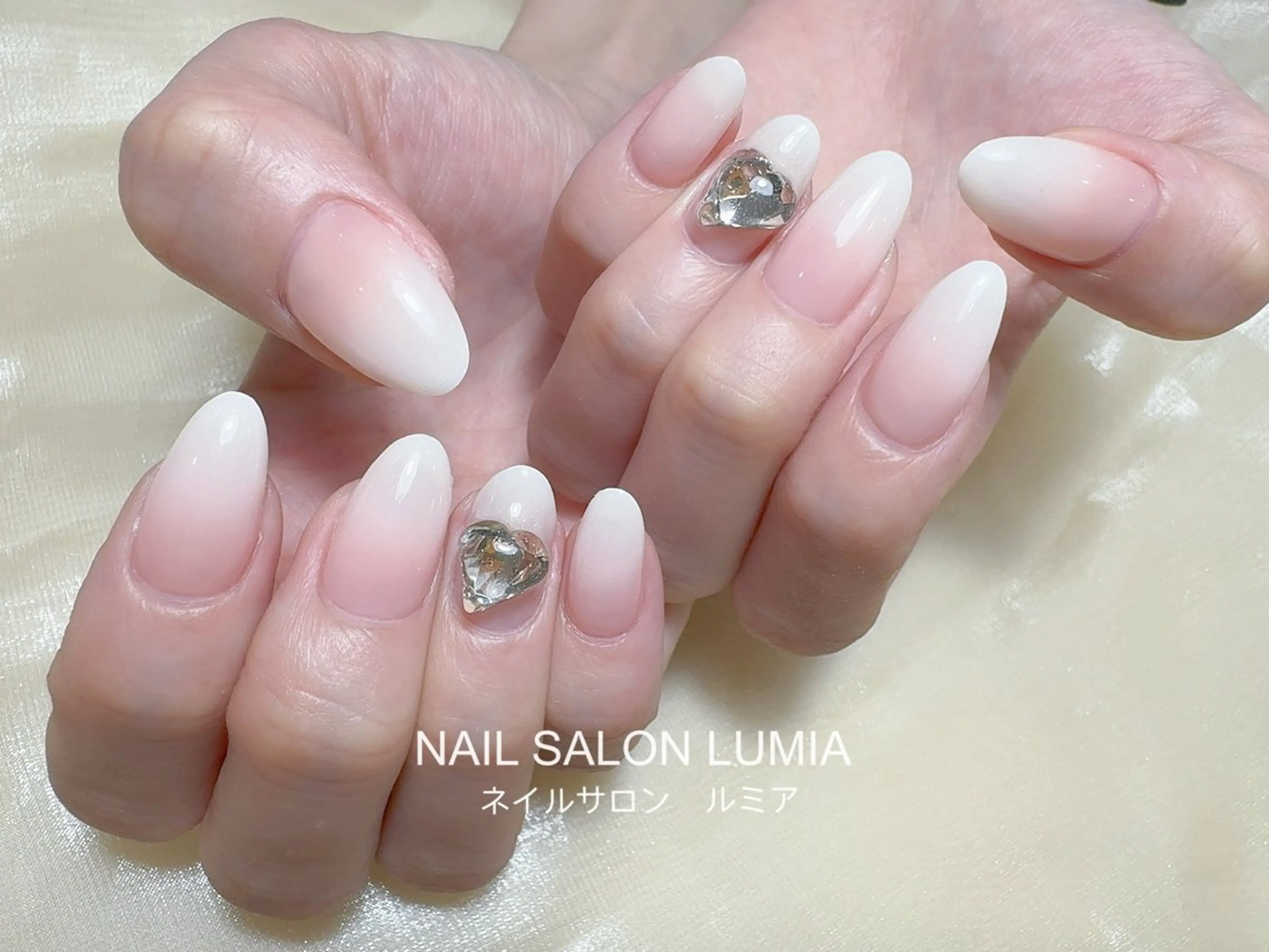 ネイル ハンドネイル ネイルサロン ルミア Lumia 店長のネイルデザイン