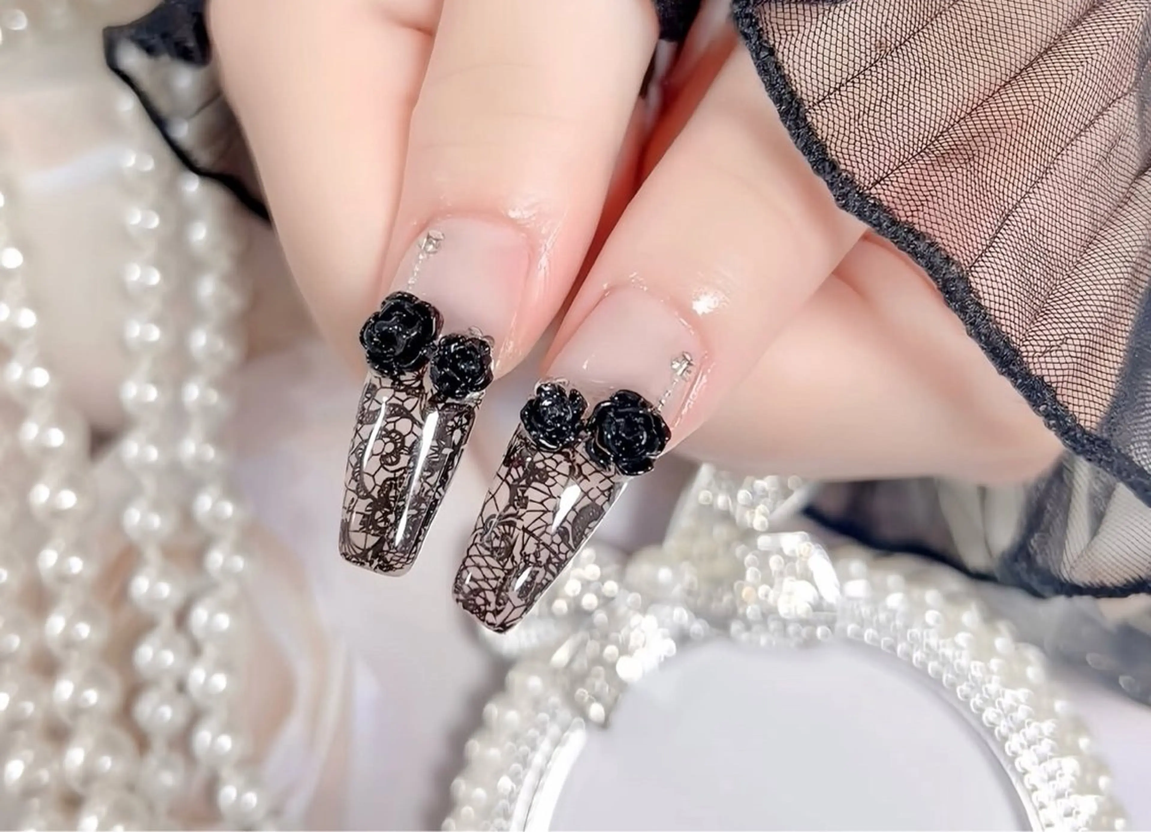 ネイル フレンチネイル ジェルネイル ハロウィン キラキラネイル 韓国ネイル ハンドネイル H.baby Nail Salonのネイルデザイン