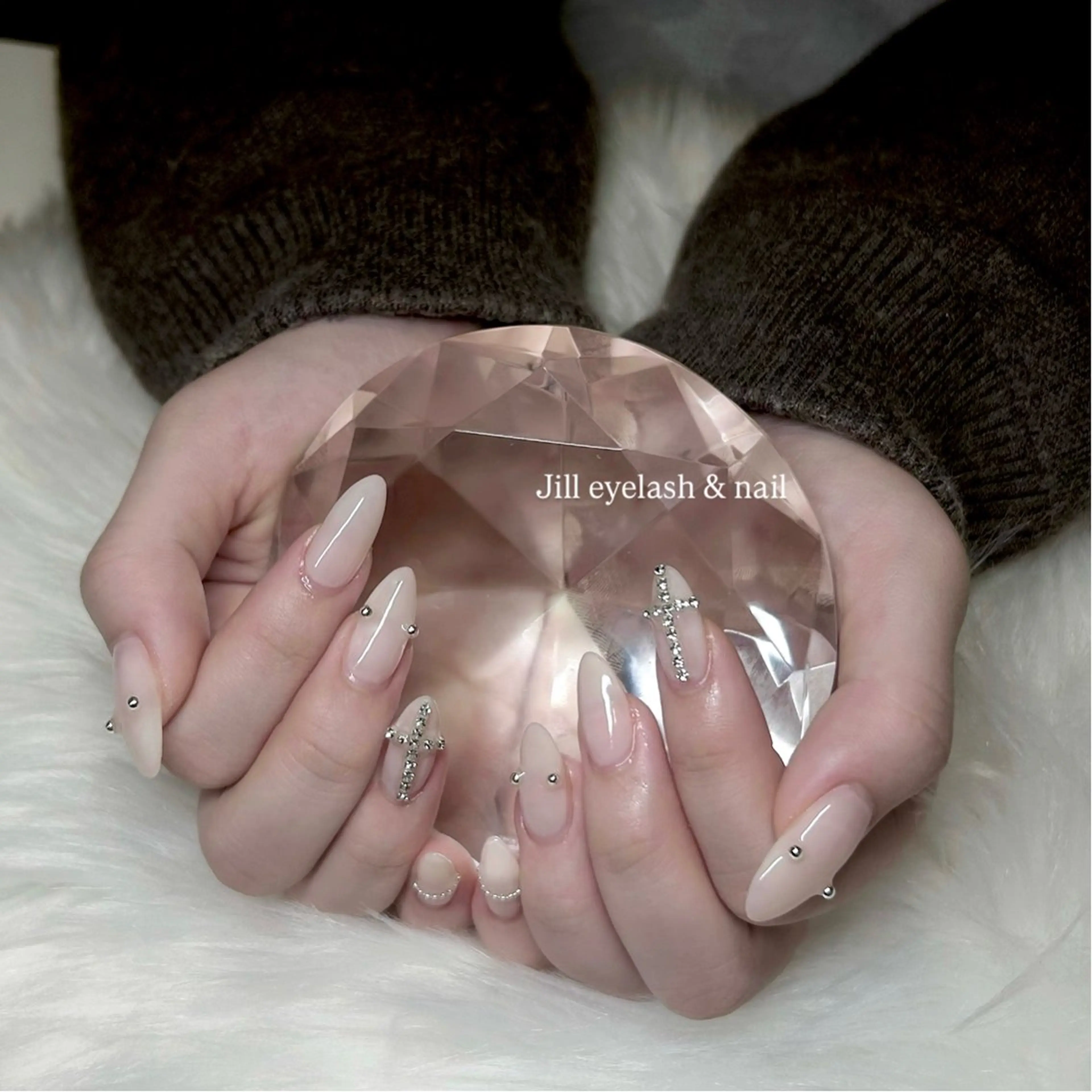 ネイル ハンドネイル ami 𝜗𝜚˚⋆のネイルデザイン