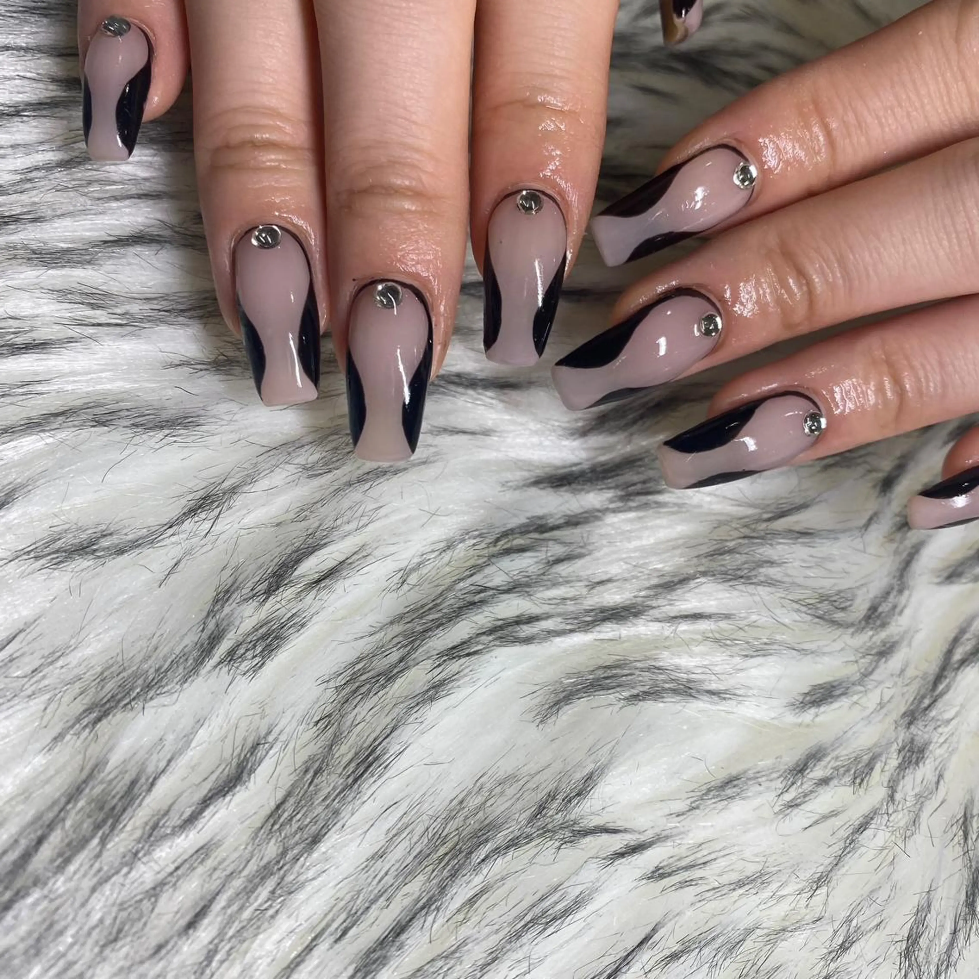 ネイル ハンドネイル la vie  Luire所属・la vie Luire ｱｽｶのネイルデザイン