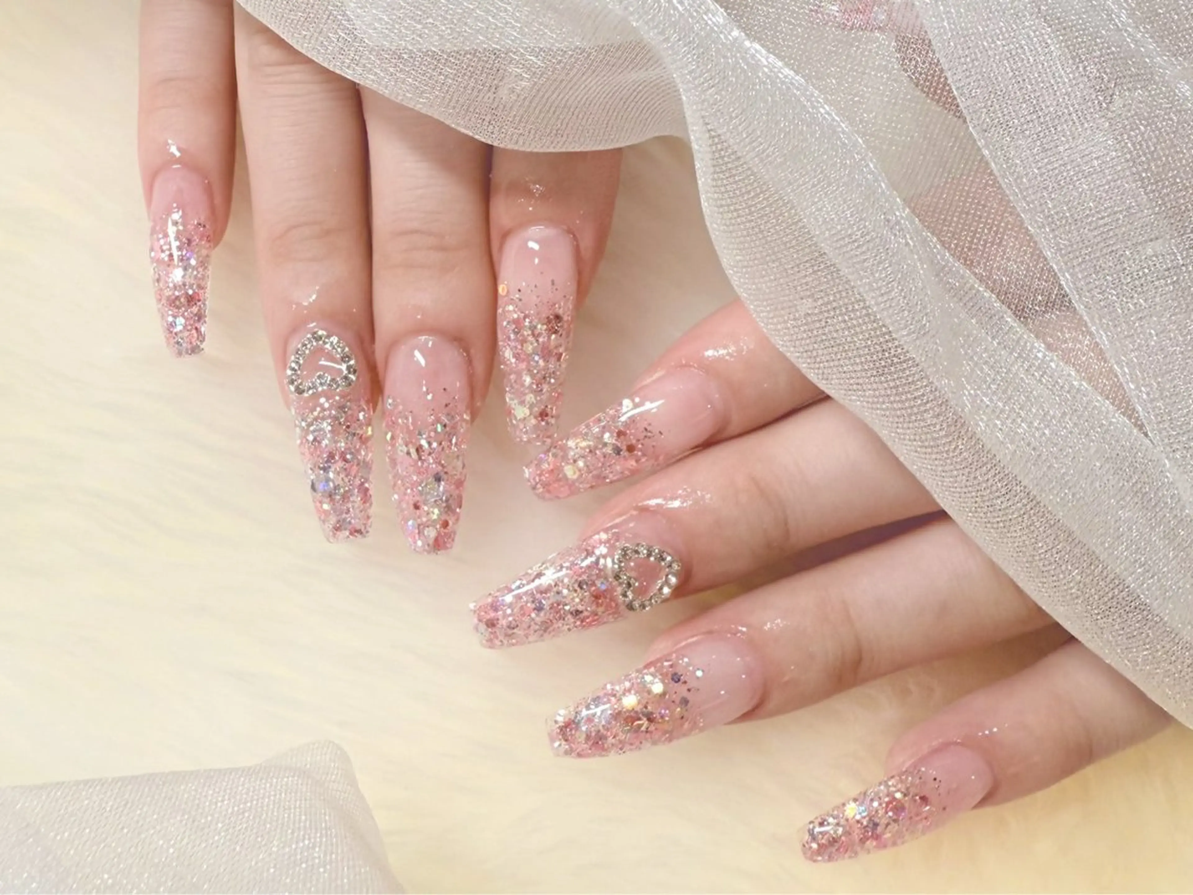 ネイル ラメ(グリッター) ラメグラデーション Nail💅ANDY 当日予約⭕️難波すぐのネイルデザイン