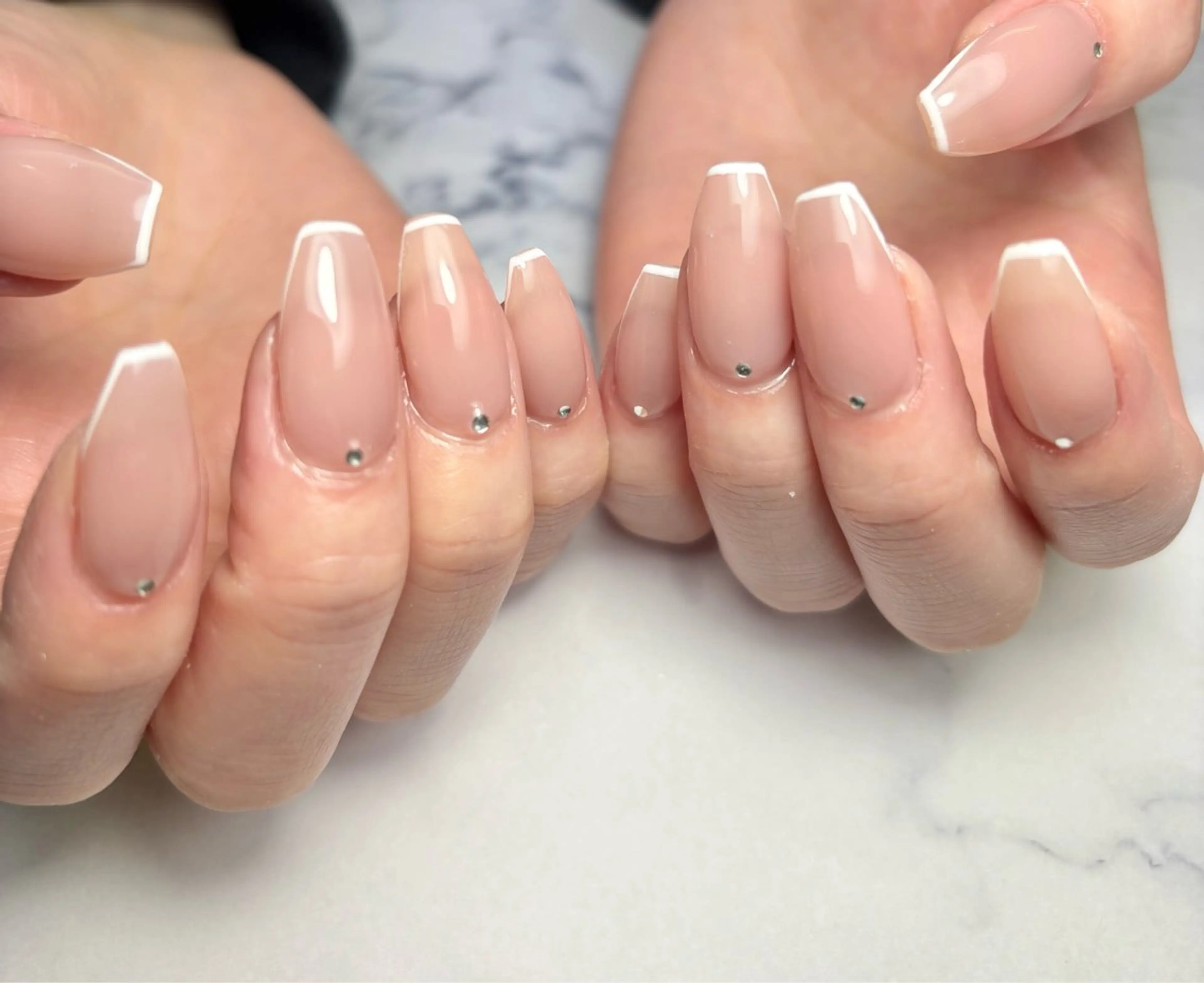 ネイル ハンドネイル ecru Nailのネイルデザイン