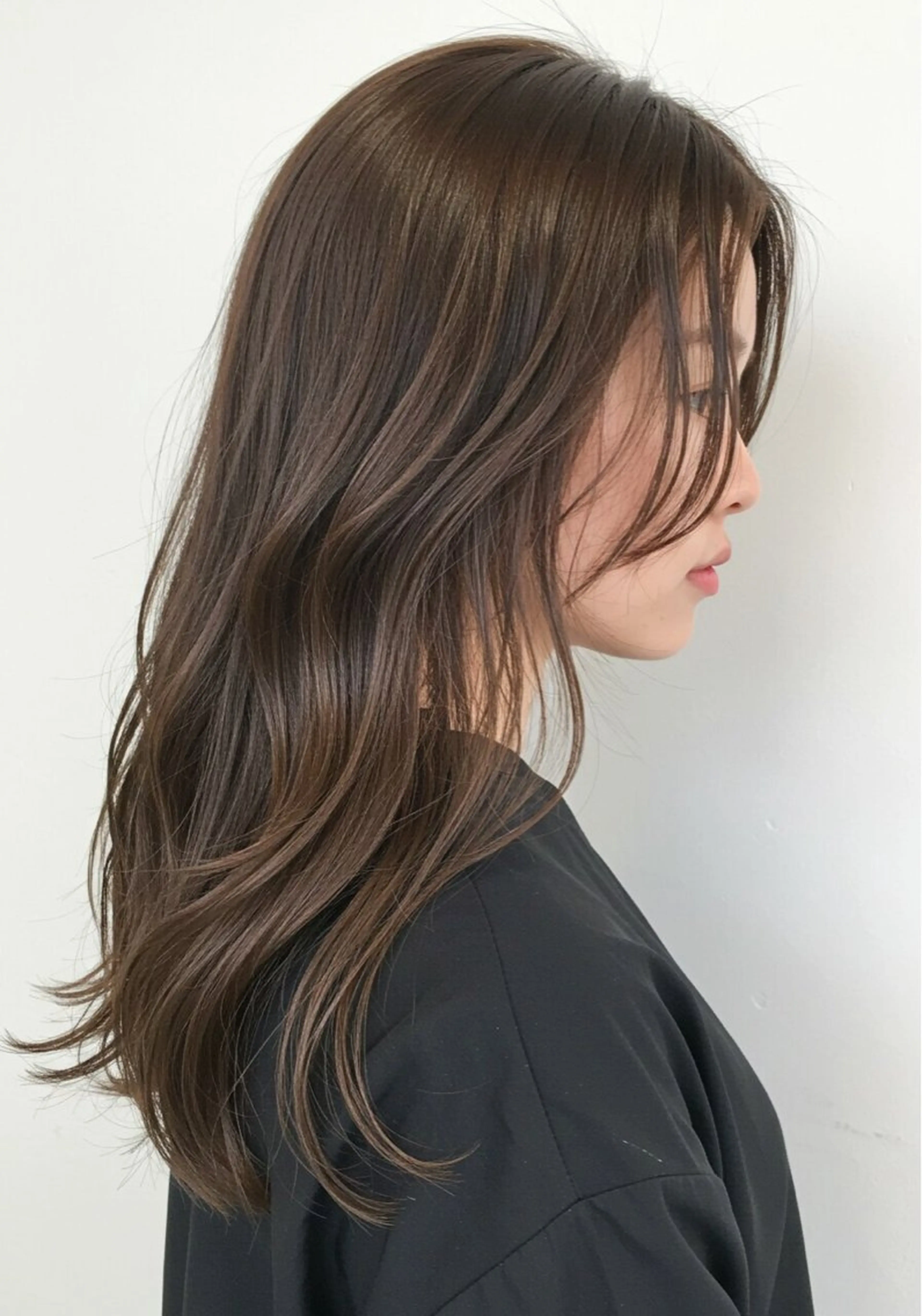 カラー 永幡 早百合のヘアスタイル