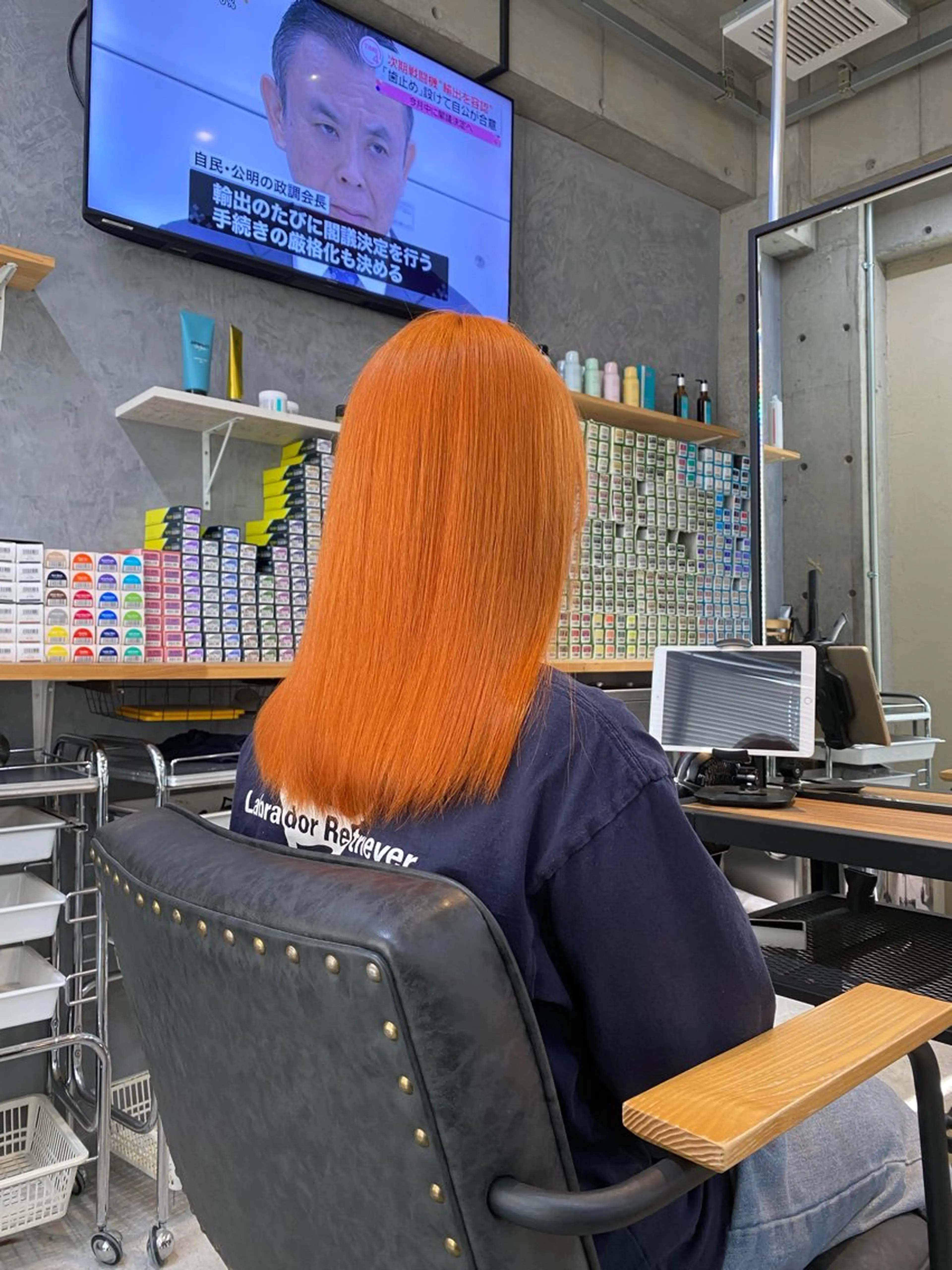 ミディアム カラー ブリーチ ケアブリーチ オレンジ ヘアカラー トリートメント SUONO所属・ブリーチムラ修正 /ハイトーン/青砥大のヘアスタイル