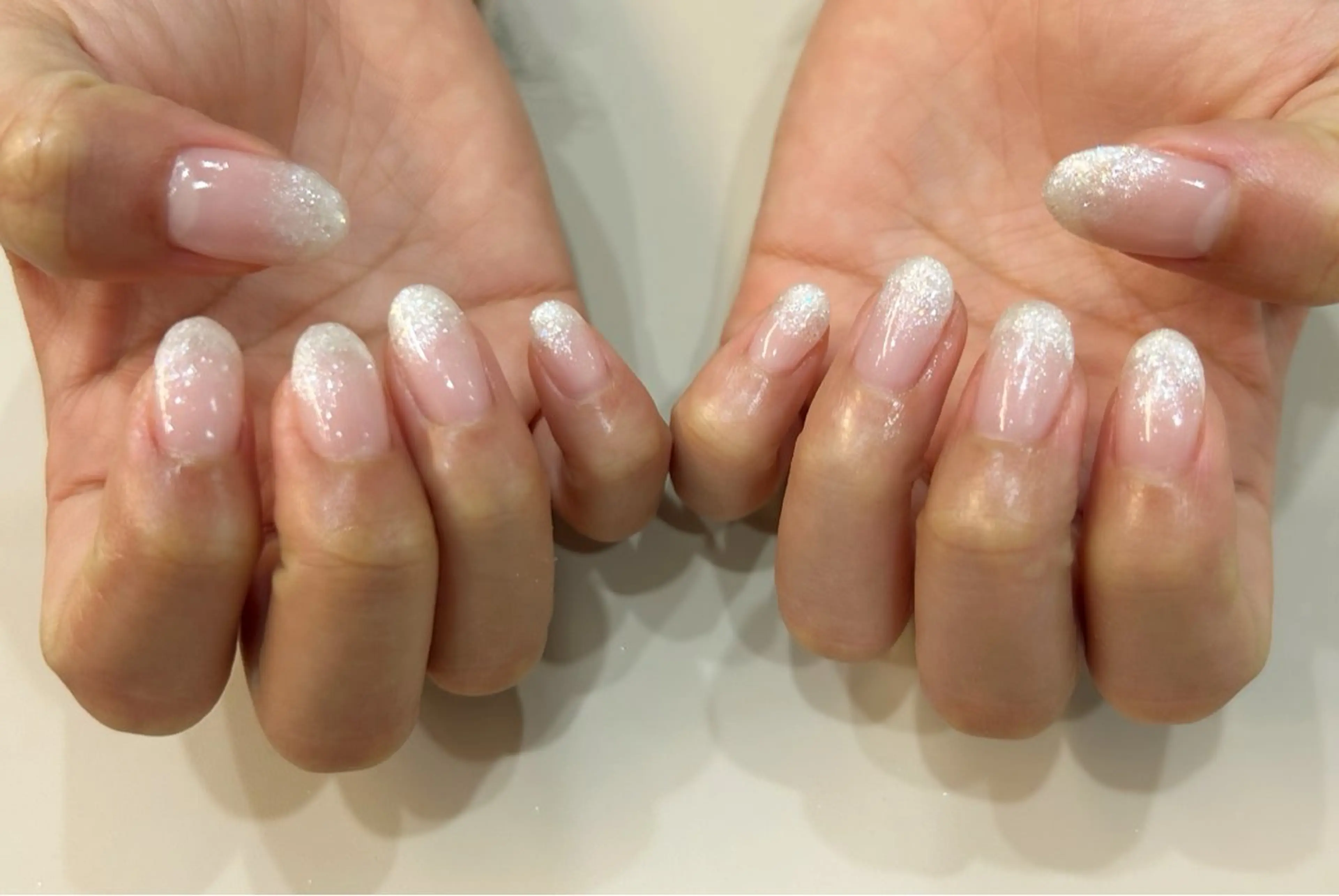 ネイル gratify心斎橋 松本のネイルデザイン