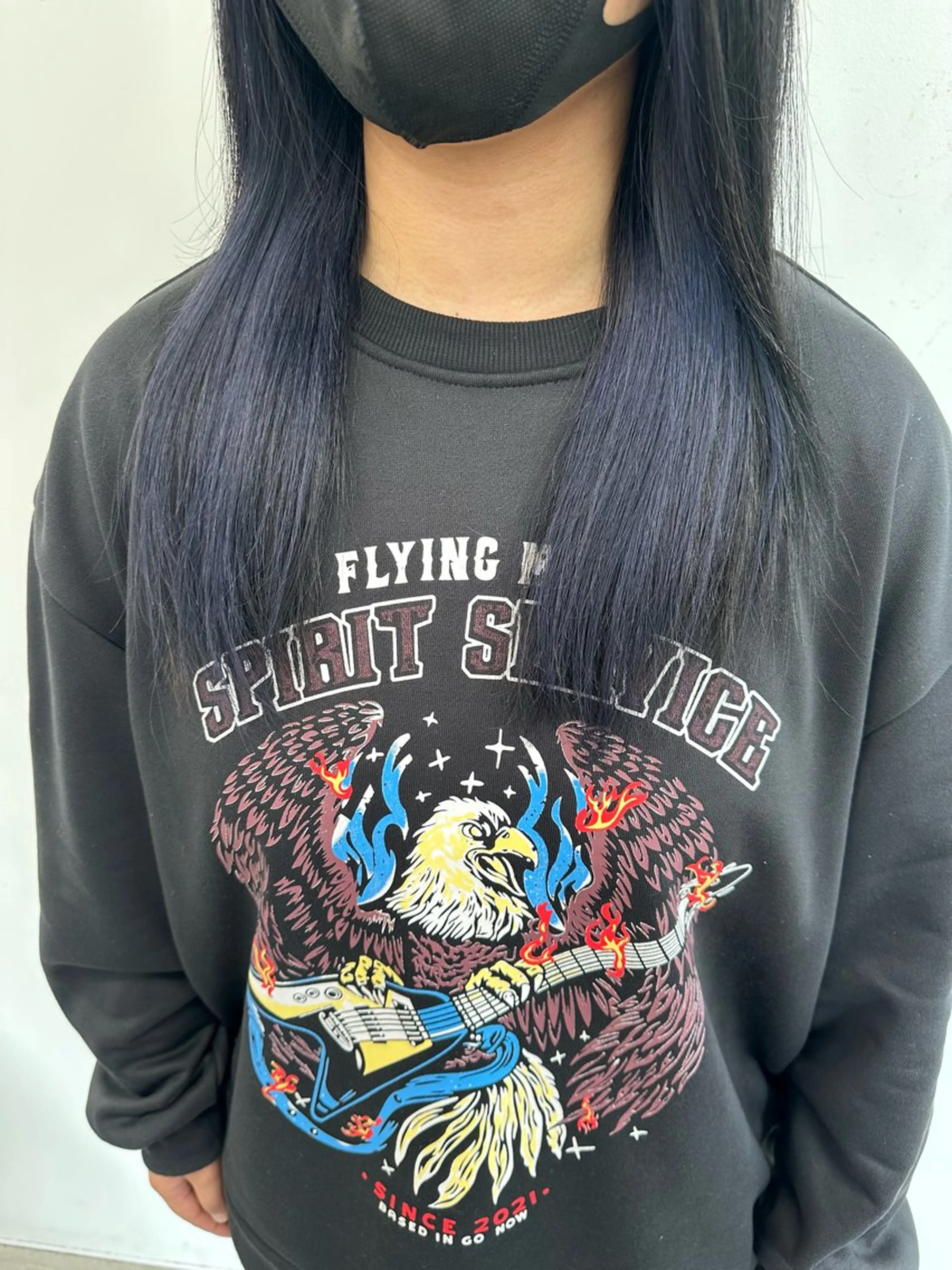 ミディアム カラー yuika .のヘアスタイル