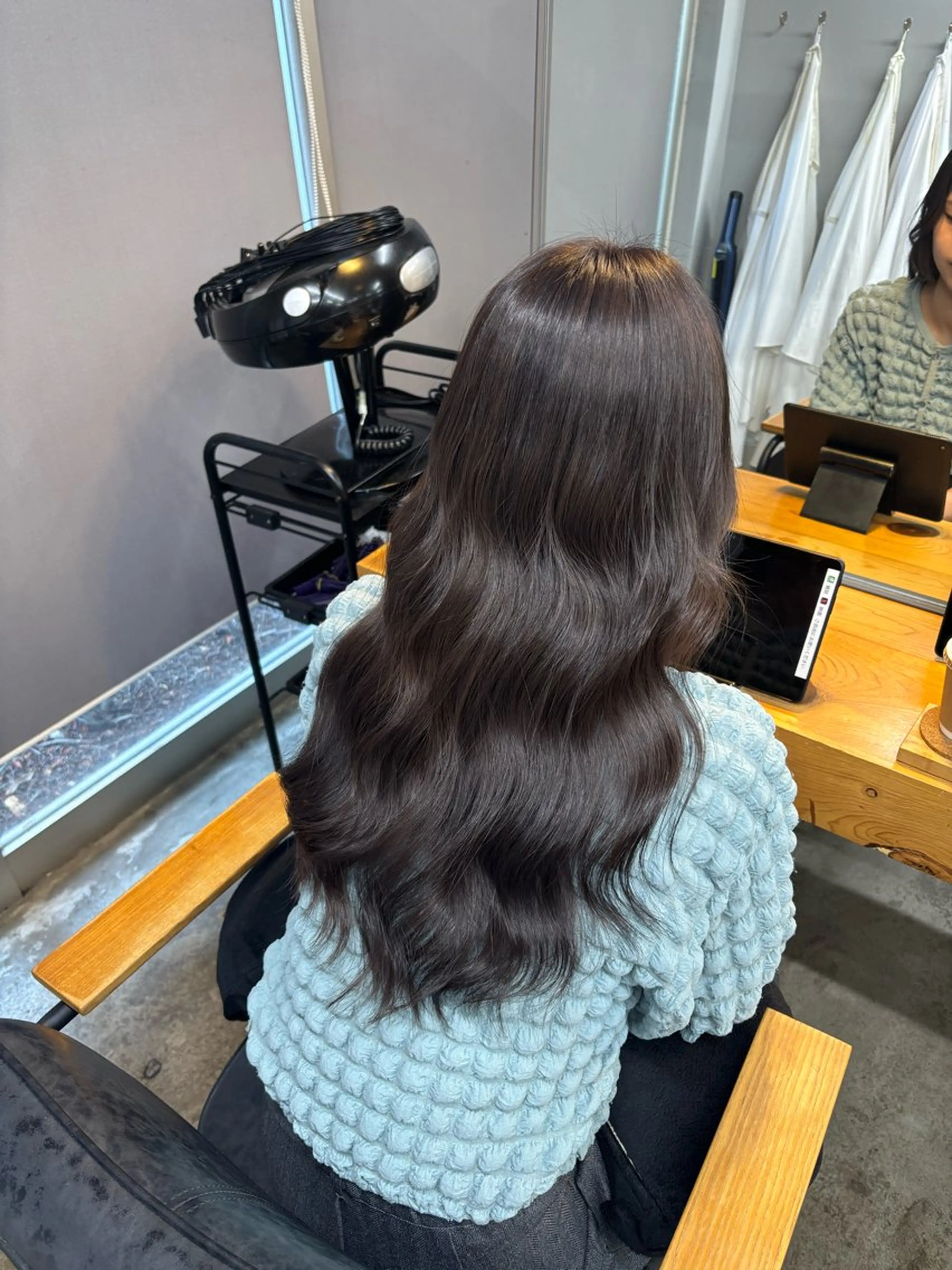 カラー ヘアカラー ROCCOeast AKARIのヘアスタイル