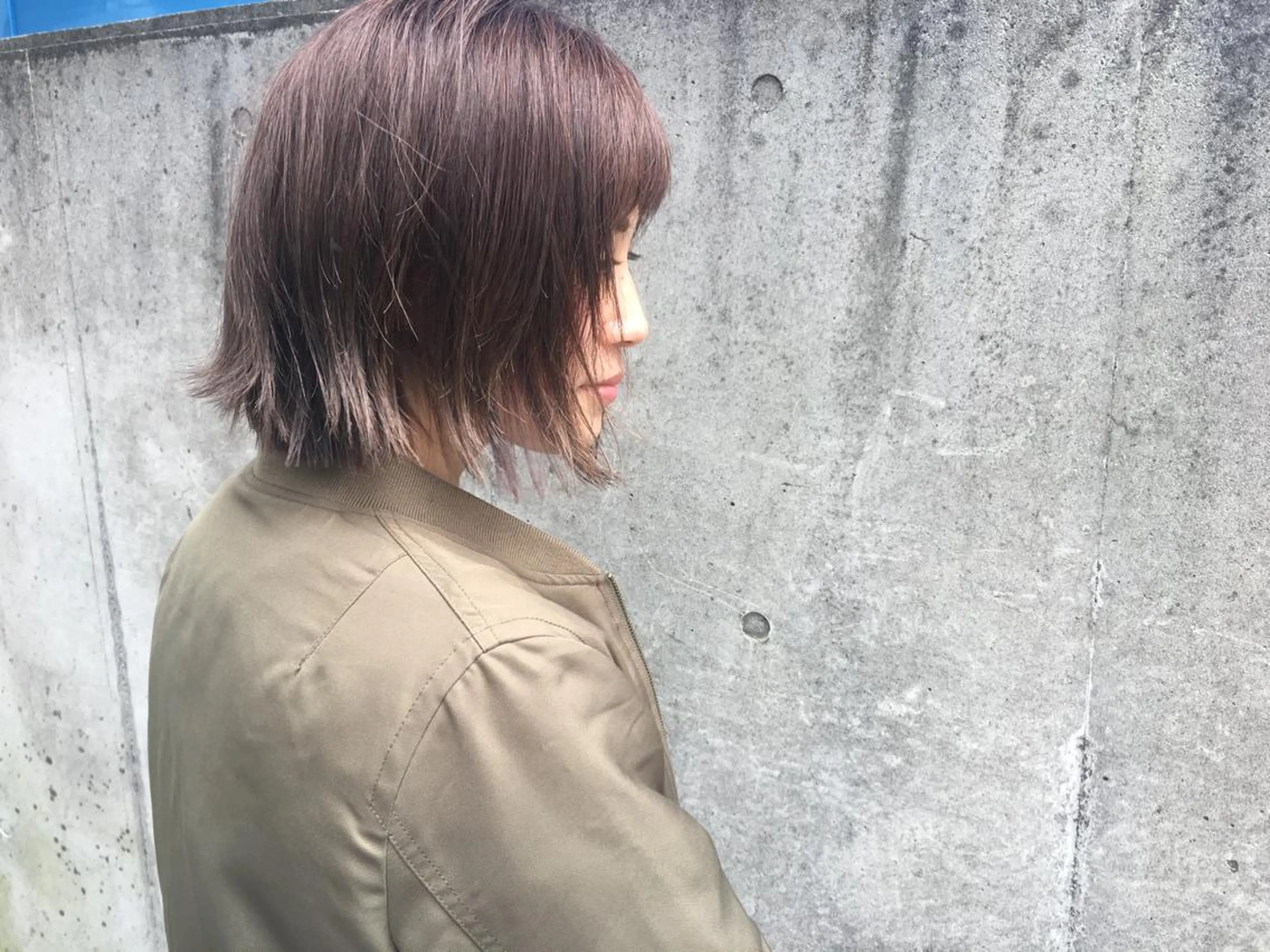 ショート カラー ヘアアレンジ グレージュ SALOWIN  原宿ash所属・タナカ タクヤのヘアスタイル