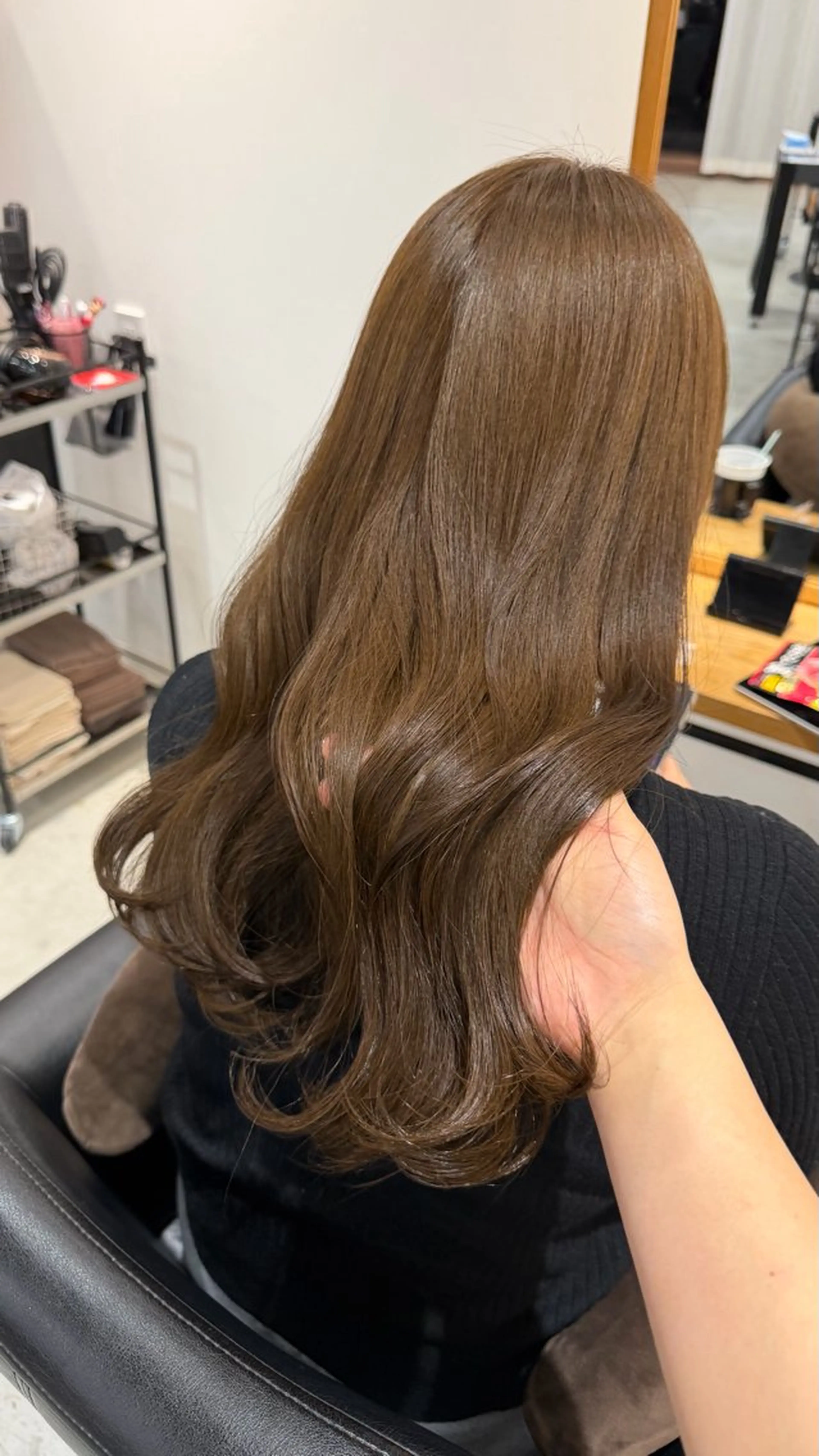 ミディアム ヘアカラー ヘッドスパ 透明感カラー🫧×癒 しスパ鈴木思音のヘアスタイル