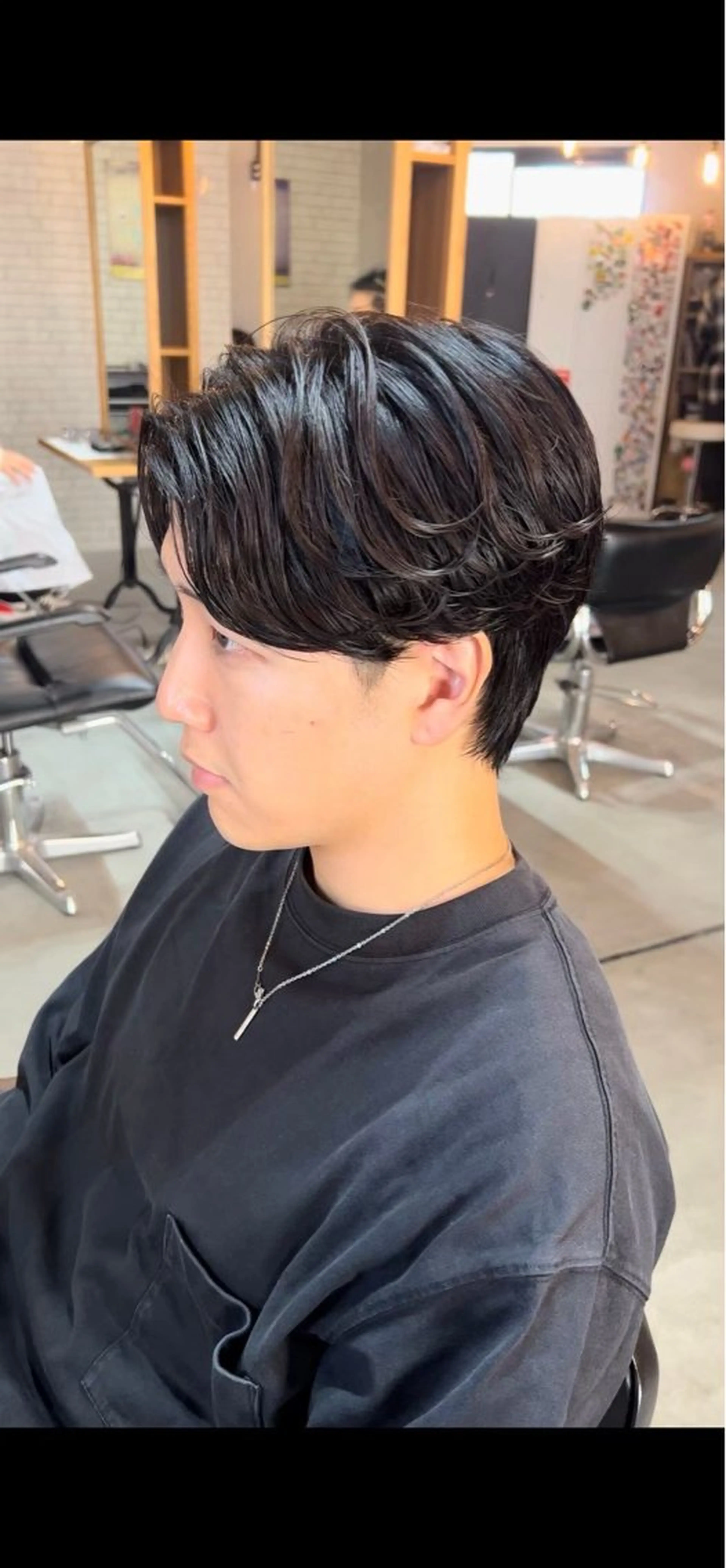 ショート パーマ メンズ おがた たくむの眉毛・アイブロウイメージ