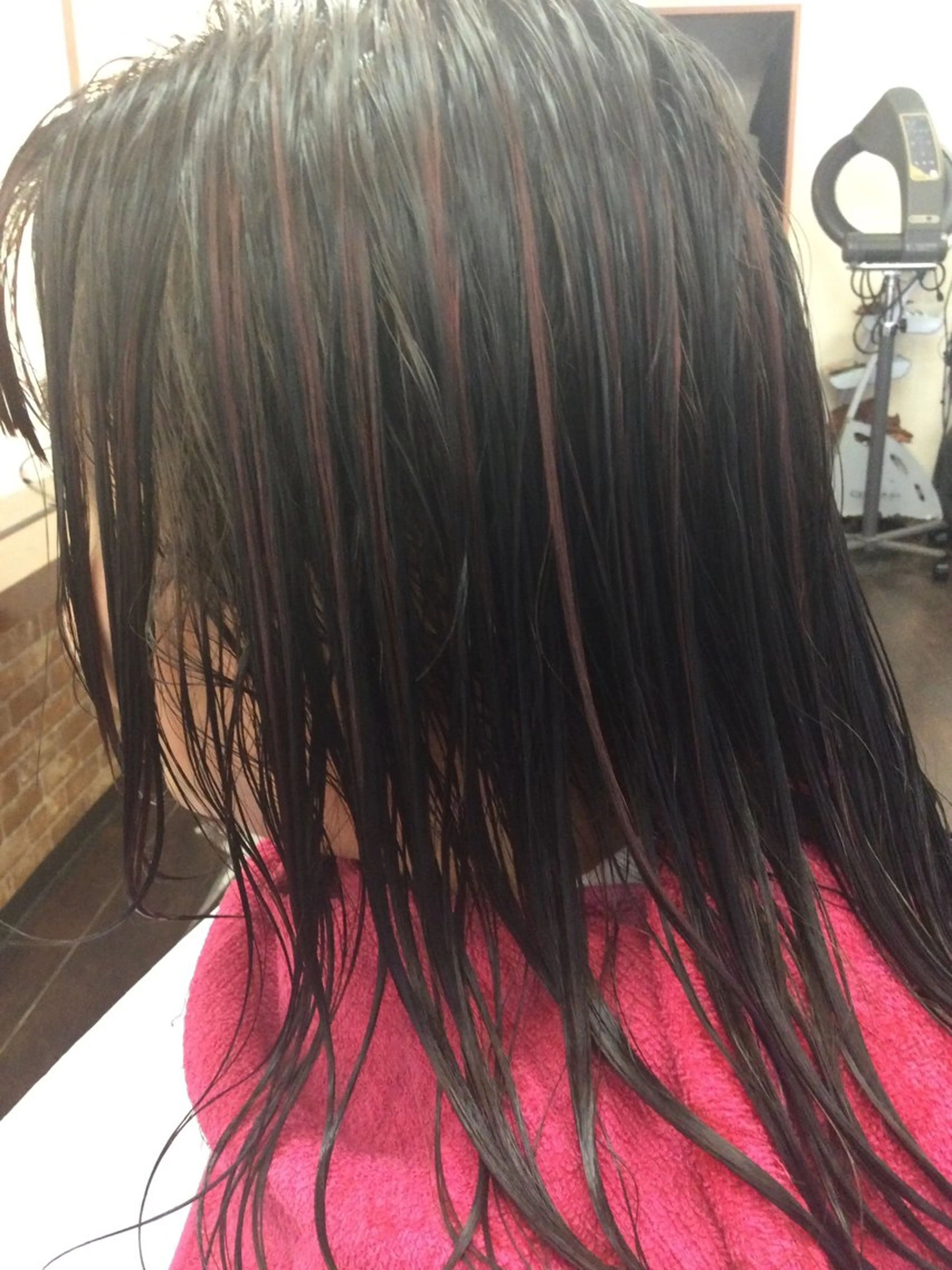 セミロング カラー 桧山 真のヘアスタイル