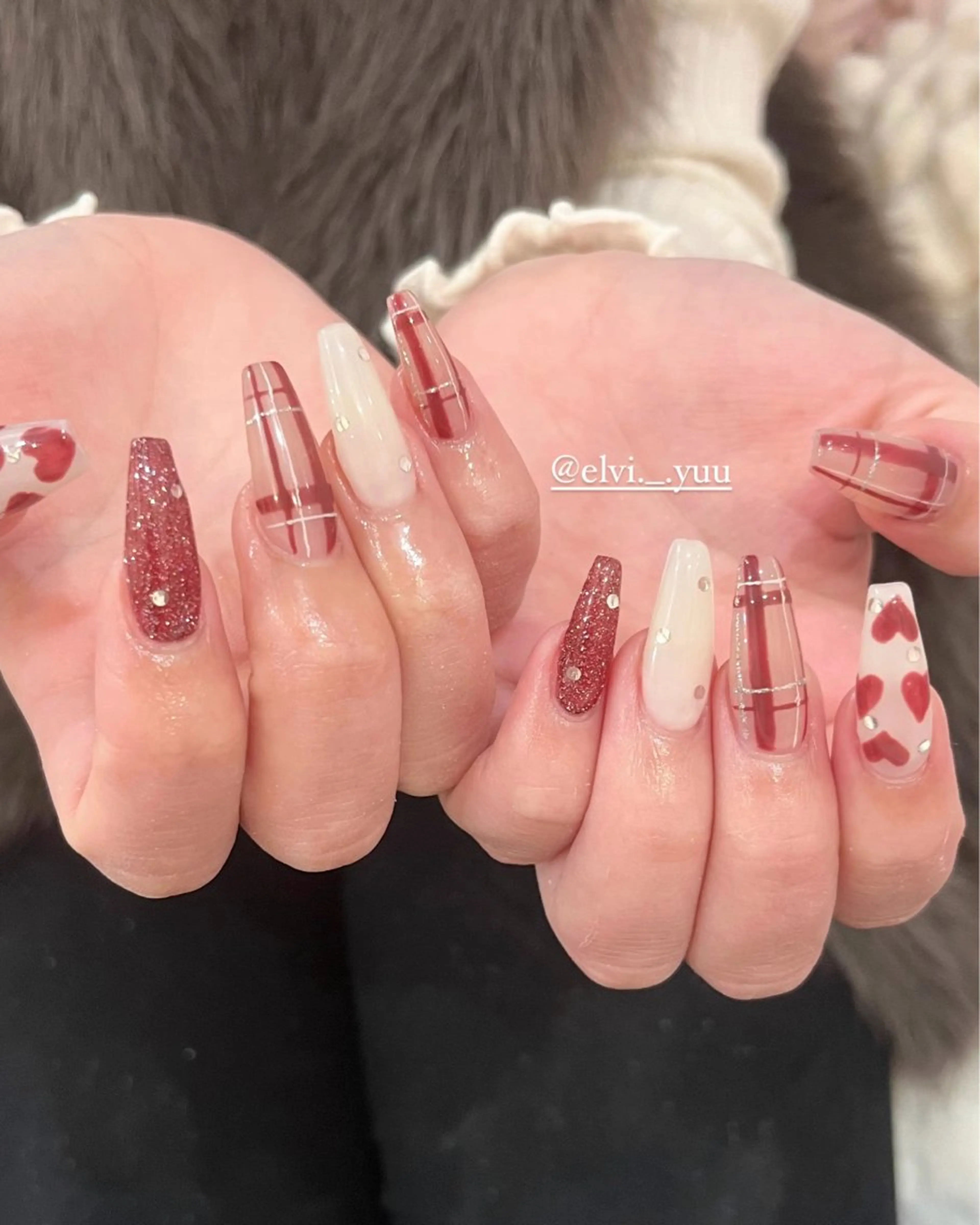 ネイル SALON ELVI.所属・SALON ELVI.のネイルデザイン