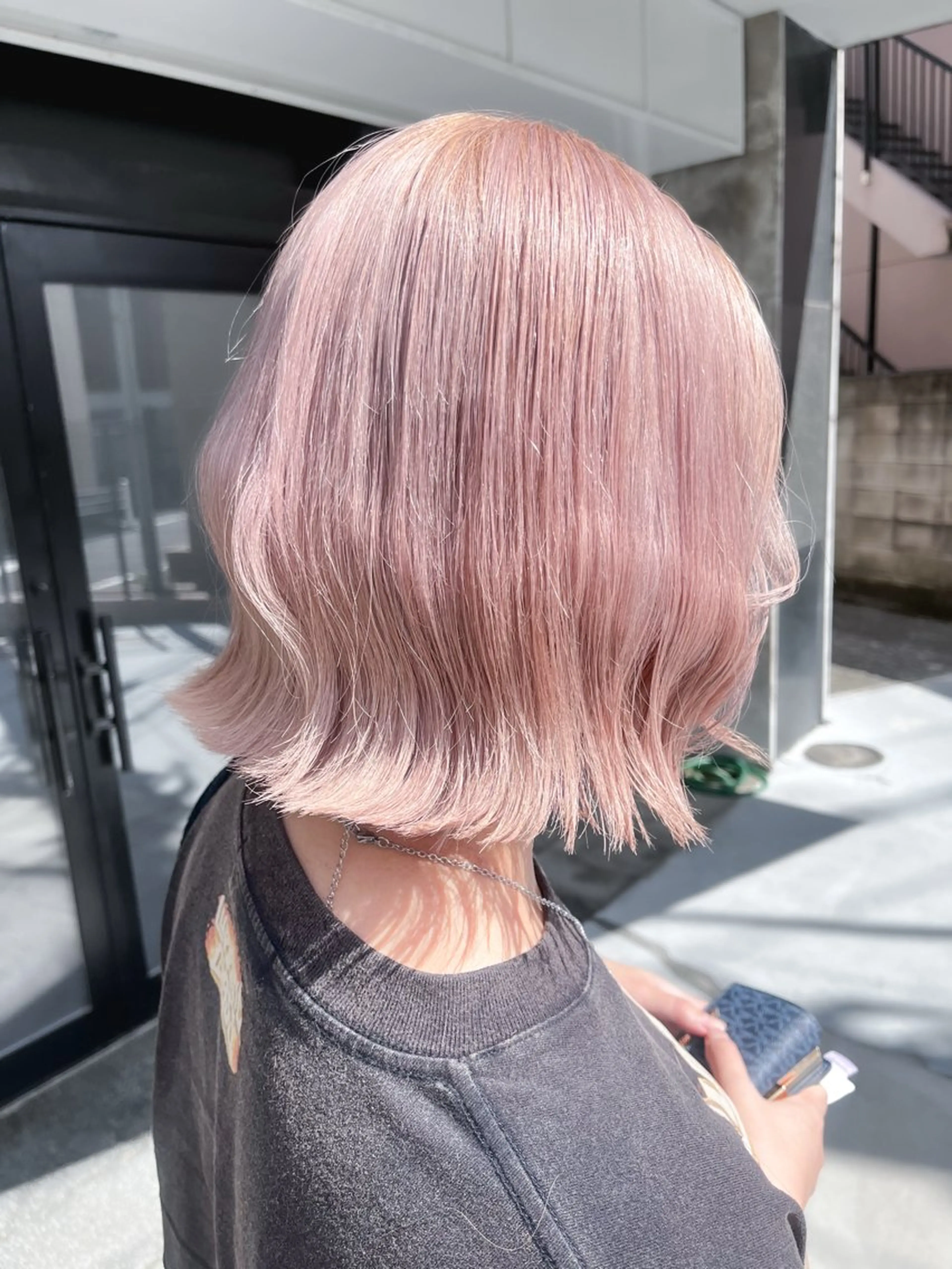 ミディアム カラー カット ヘアカラー トリートメント ハイトーン/韓国風/ 艶髪/吉祥寺のヘアスタイル