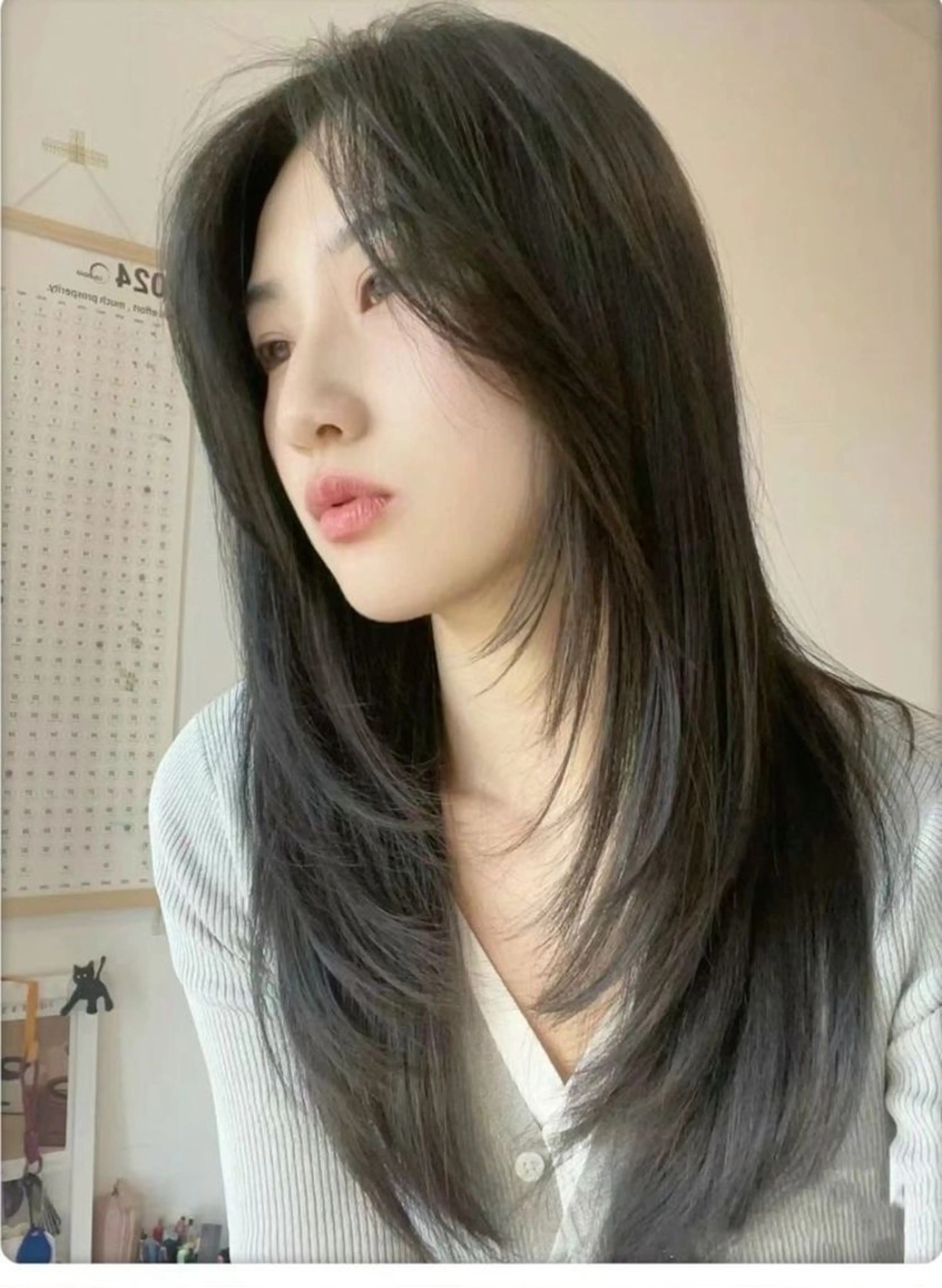 セミロング カラー レイヤーカット カット ヘアカラー トリートメント サロウィン　神戸三宮店所属・三宮No.1ブリーチ 無しカラー/杉山太貴のヘアスタイル
