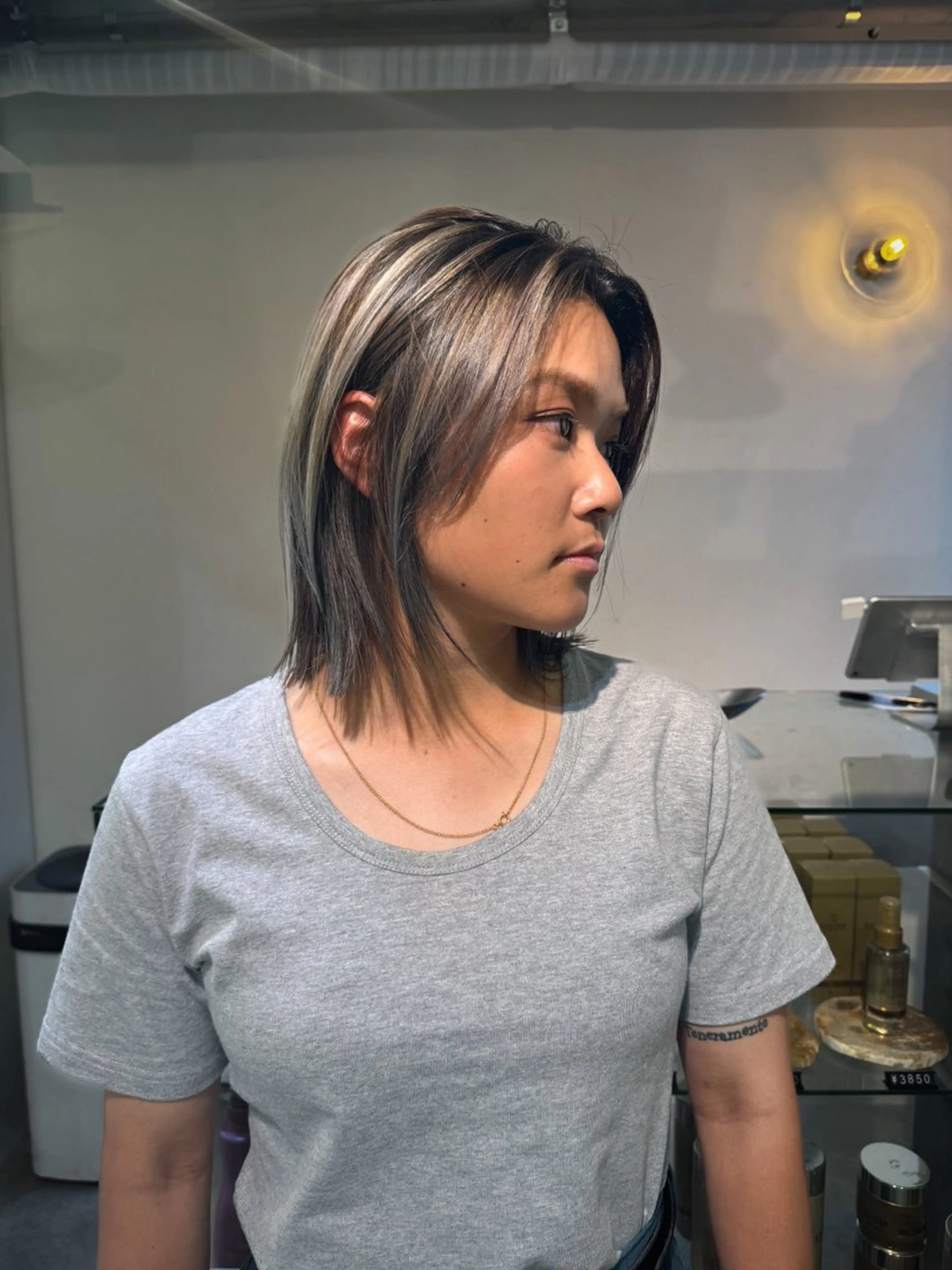 ミディアム カラー ハイライトカラー ハイライト ヘアカラー Seeknext // Rukaのヘアスタイル