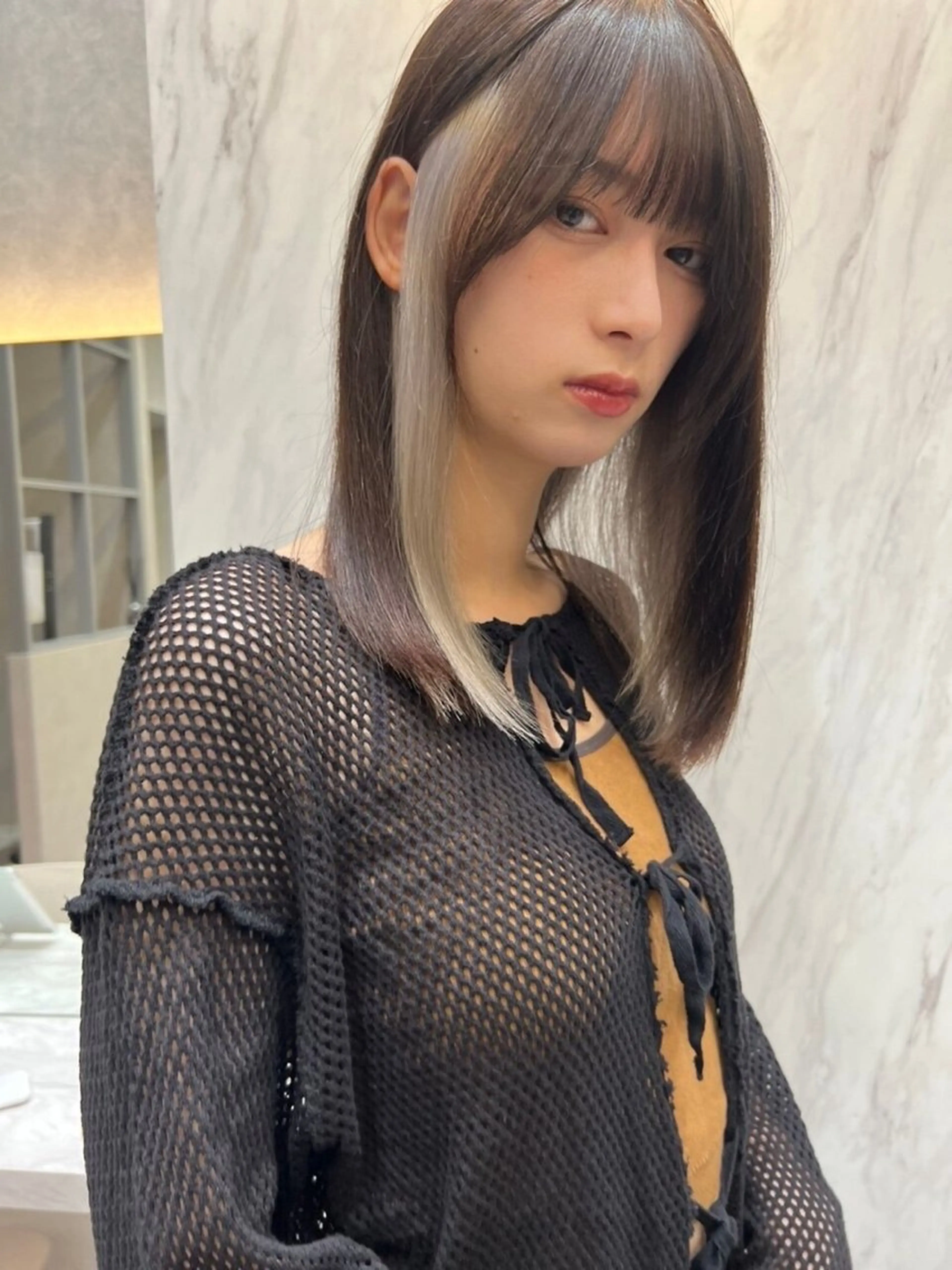 ミディアム カラー インナーカラー ダブルカラー 韓国レイヤーKYONのヘアスタイル