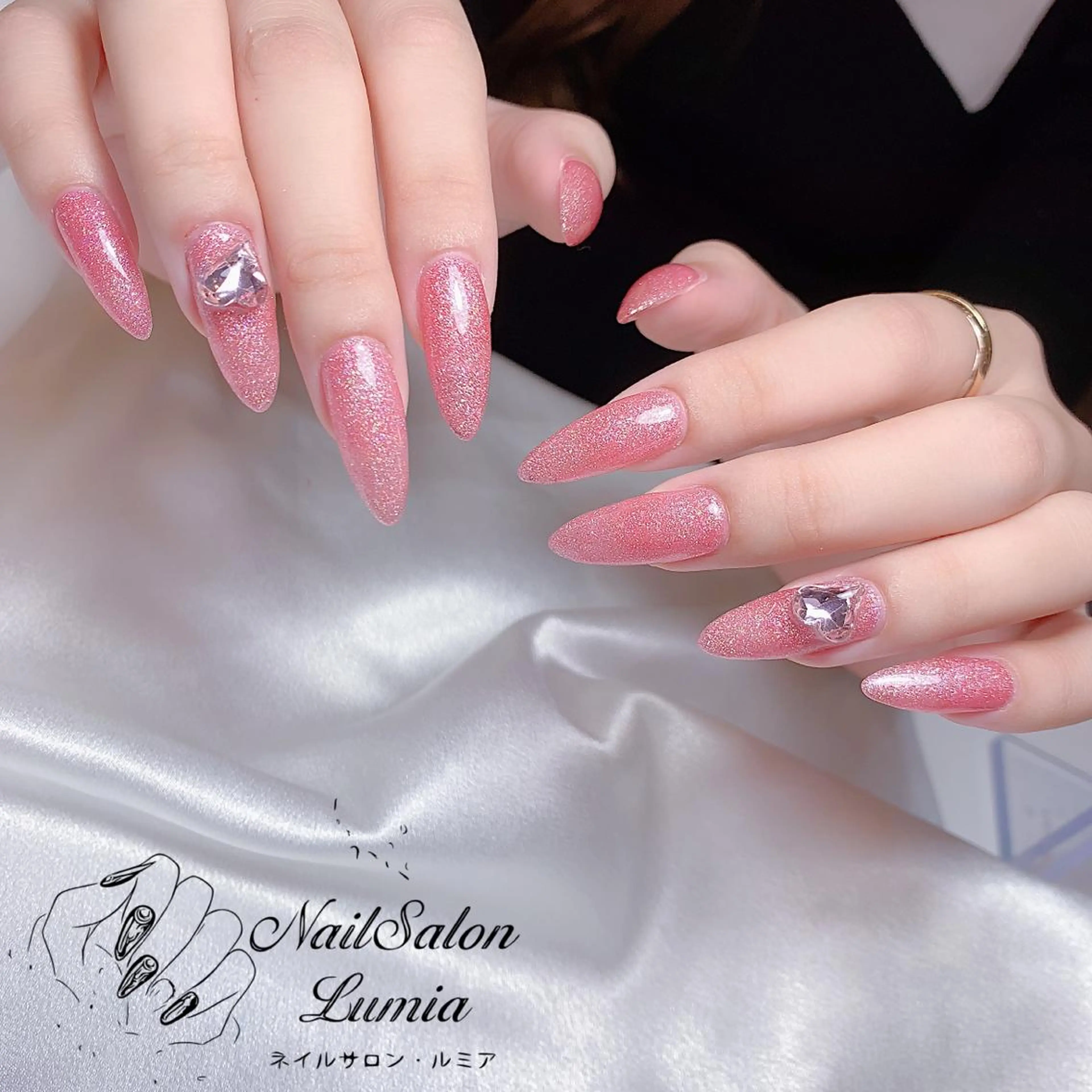 ネイル ハンドネイル ネイルサロン ルミア Lumia 店長のネイルデザイン