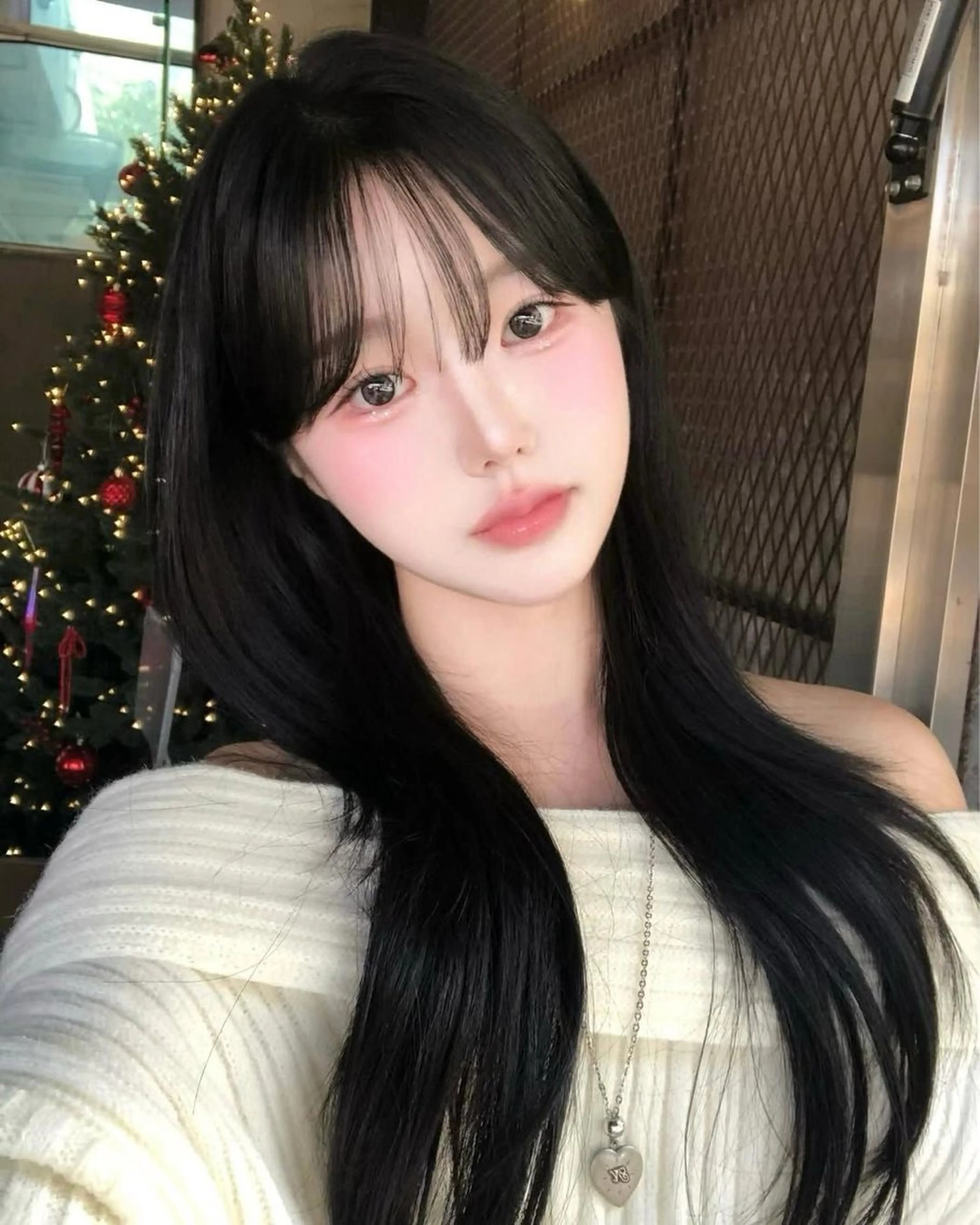 ロング カラー カット ヘアカラー トリートメント 莉乃/縮毛矯正/髪質 改善/艶カラーのヘアスタイル