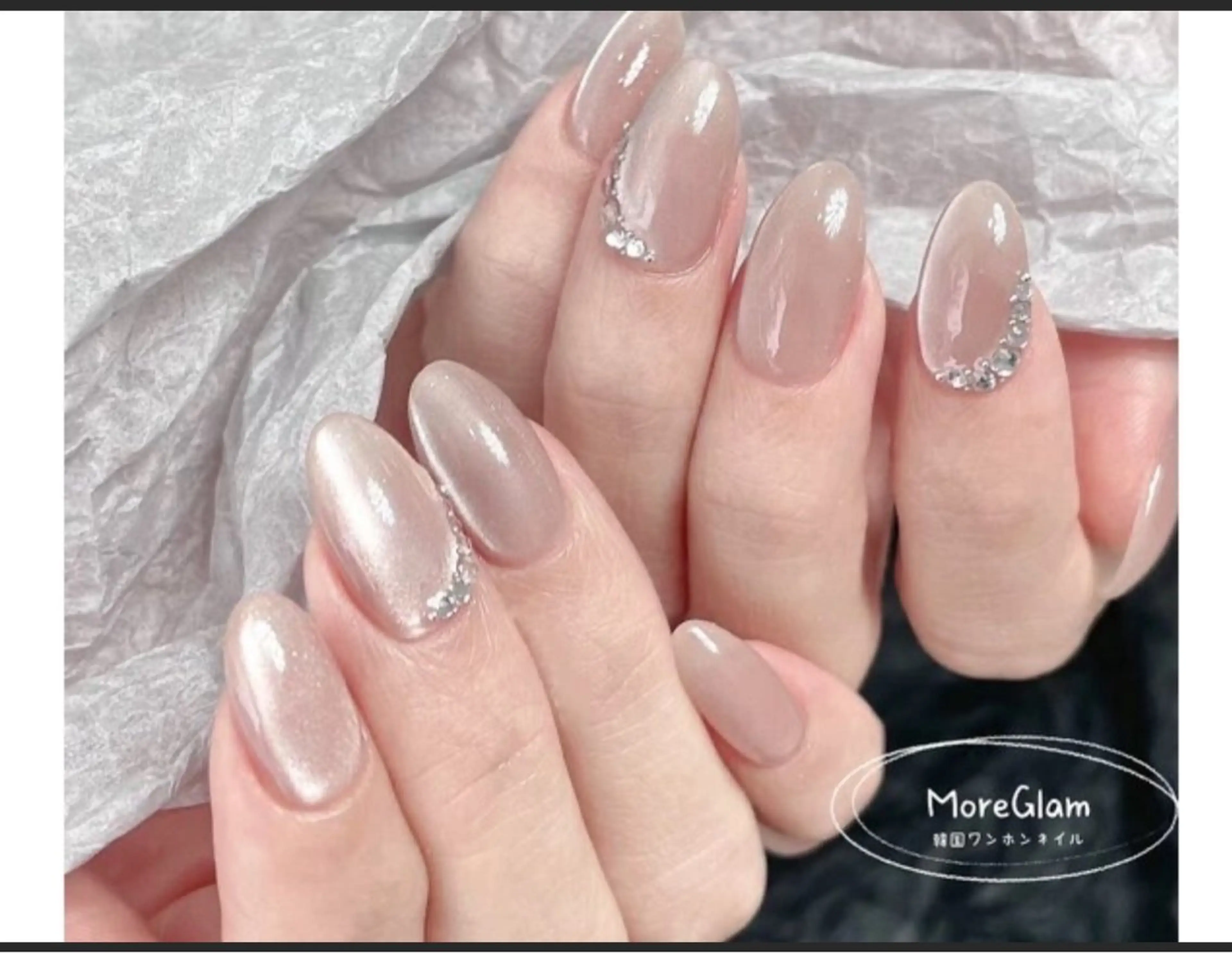 マグネットワンカラー+韓国&ワンホンパーツつけ放題4本まで　5980円の写真