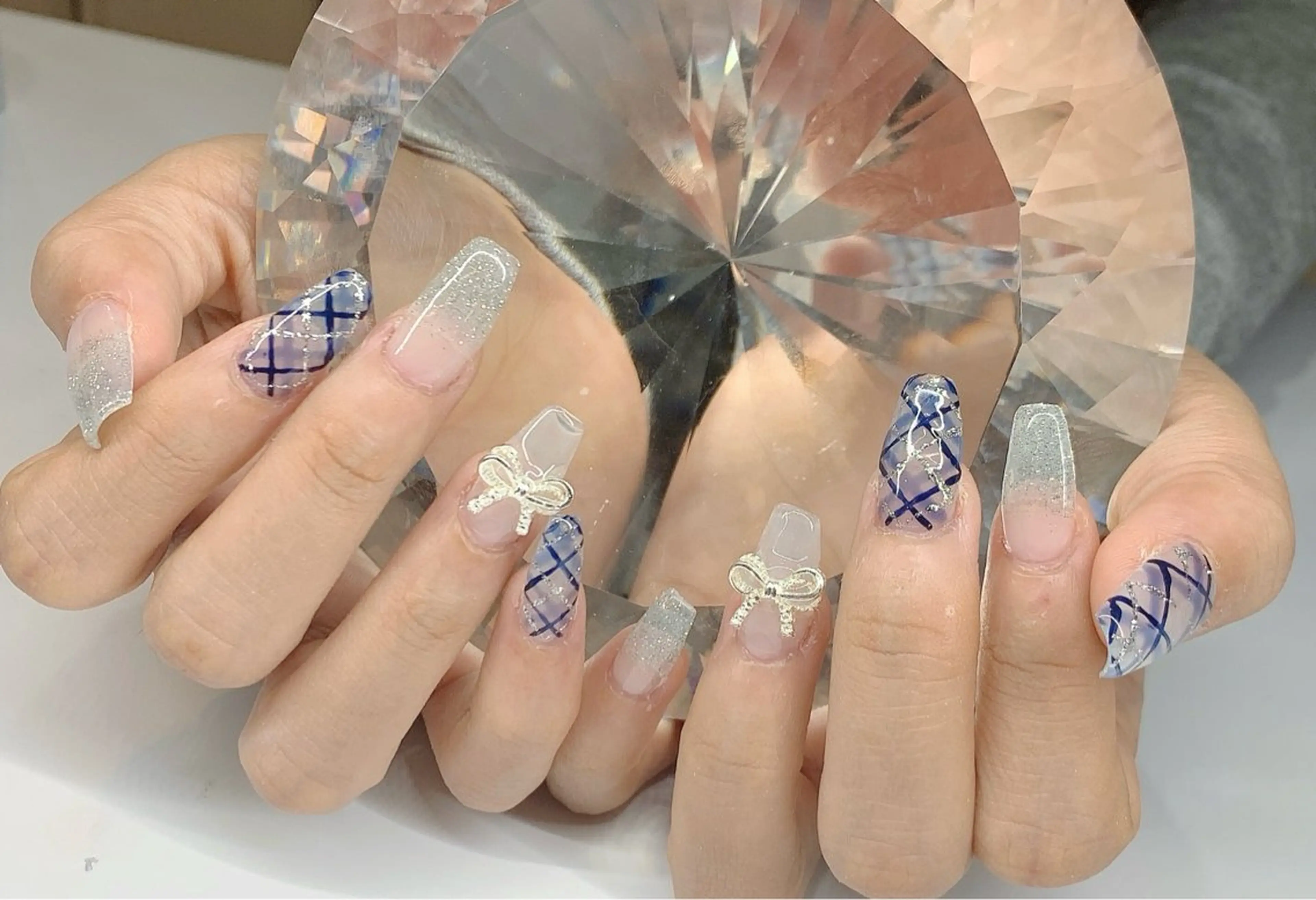 ネイル LoaChaton kaeのネイルデザイン