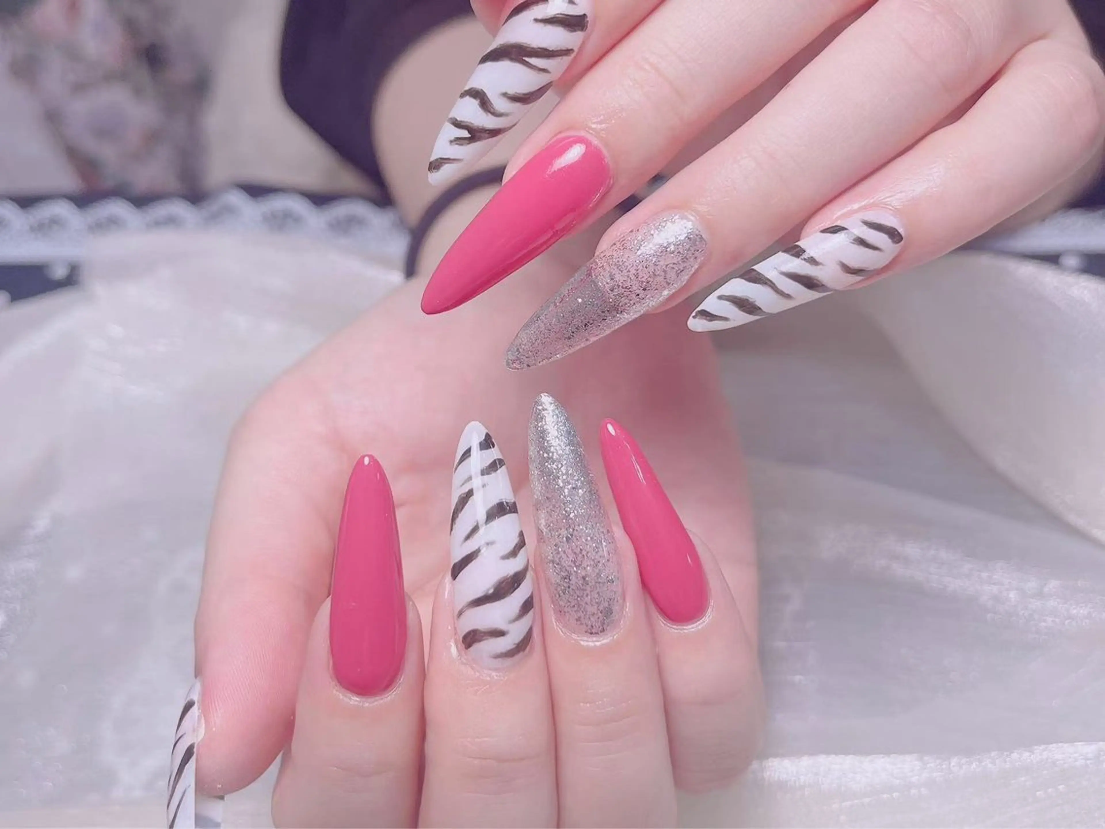 ネイル Kari ネイルサロンのネイルデザイン