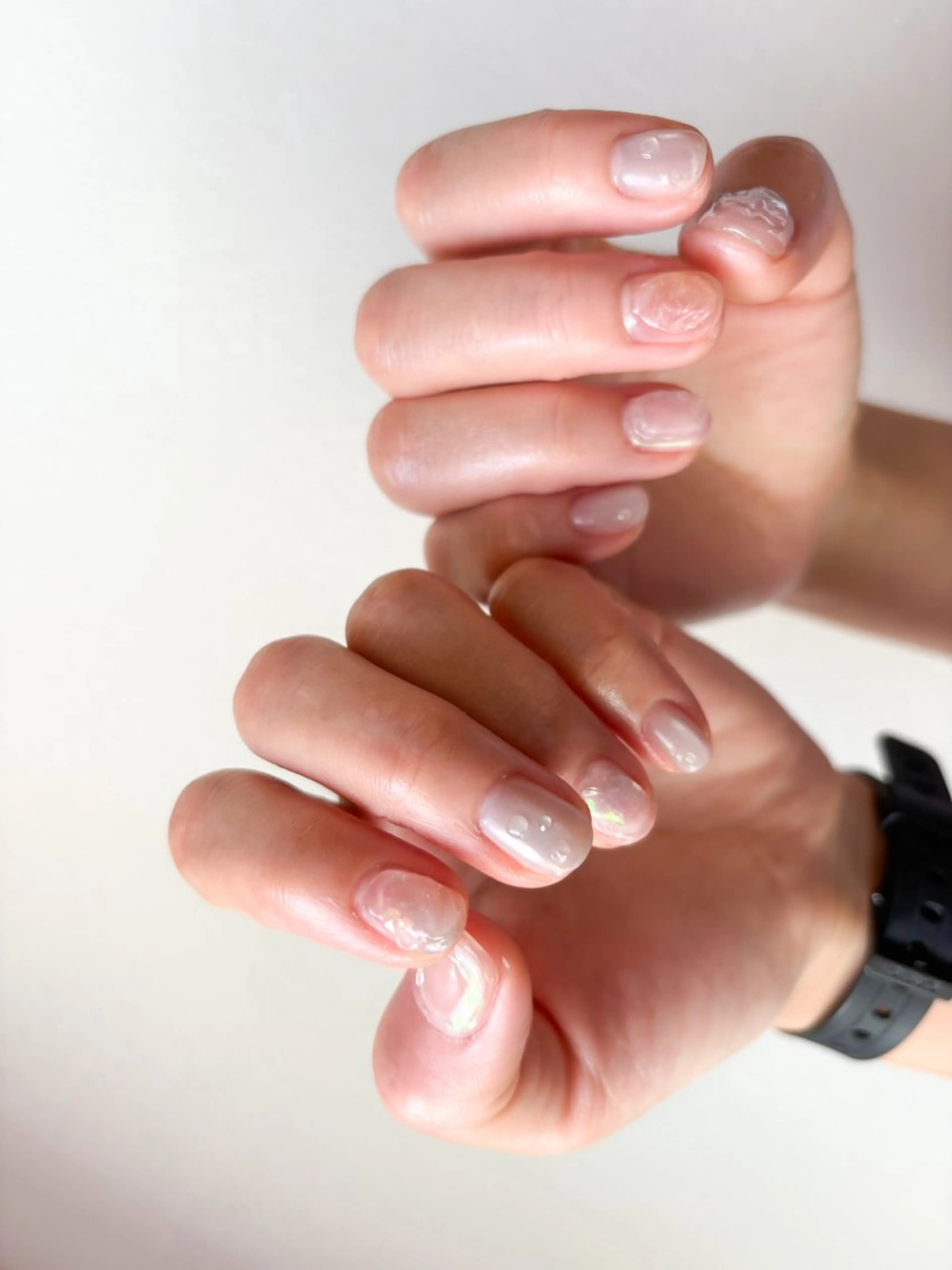 ネイル 氷ネイル・うるうるネイル 🌲🌳🚪iiit o🌲🌳🌲のネイルデザイン