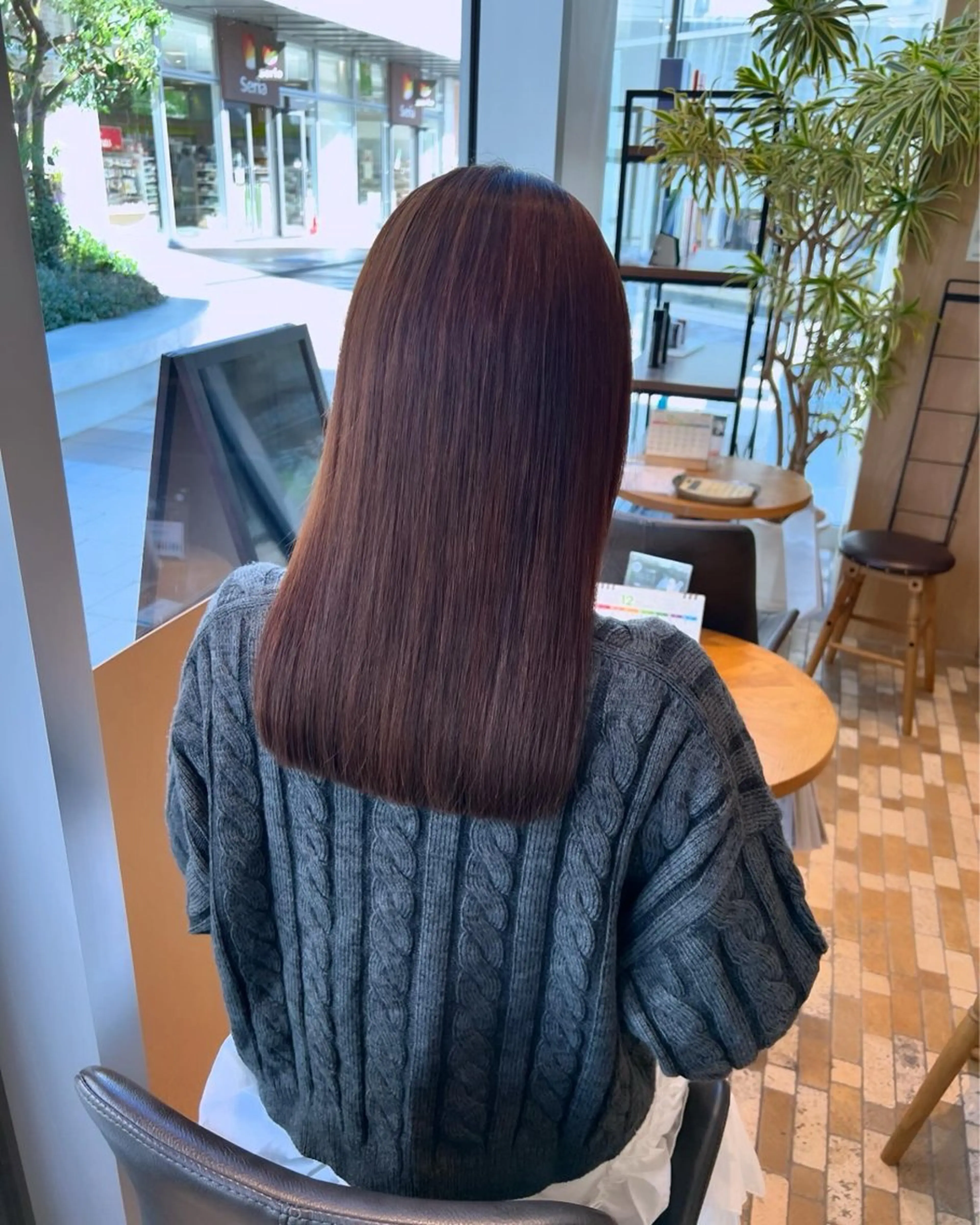 セミロング パーマ 酸性ストレート ストレートパーマ 🫧Ai/ ロロネー森ノ宮💖のヘアスタイル