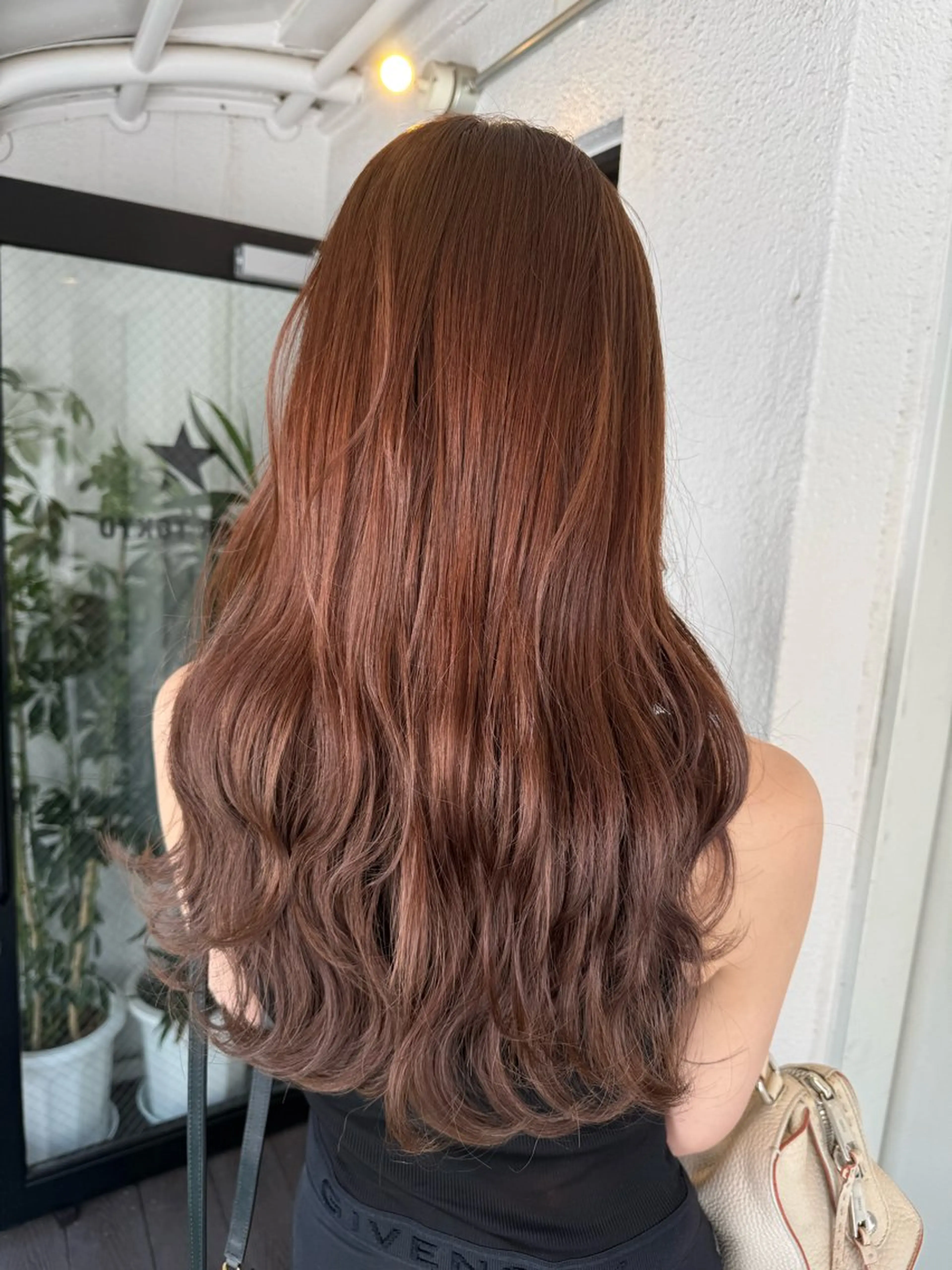 ロング カラー シールエクステ ベージュカラー ブリーチ ケアブリーチ 透明感カラー ヘアカラー トリートメント ヘッドスパ ハイトーン/髪質改善 🦋KASUGA🖤のヘアスタイル